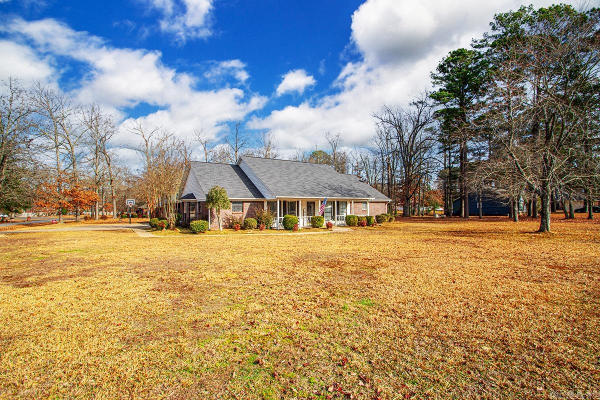 700 Shannon  Sheridan, AR