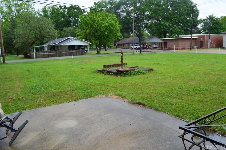 69 Courthouse Square  Murfreesboro, AR