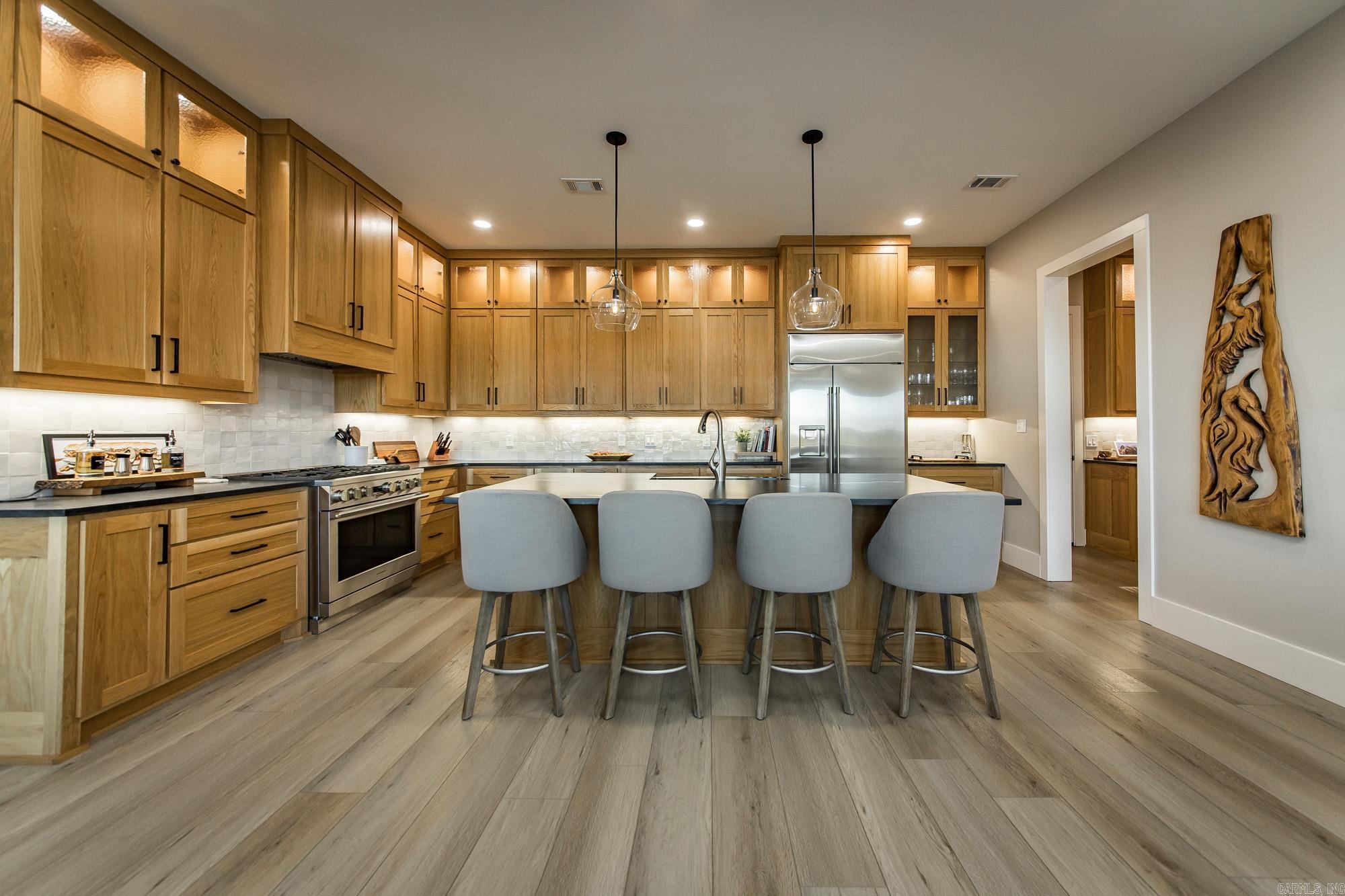 123 Sandelwood  Fairfield Bay, AR