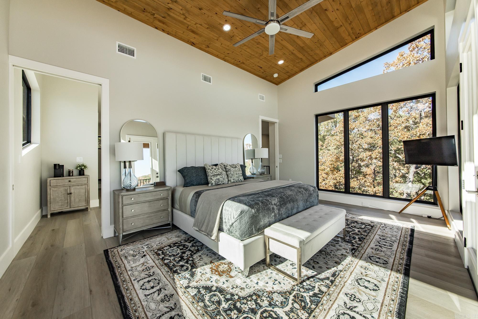 123 Sandelwood  Fairfield Bay, AR