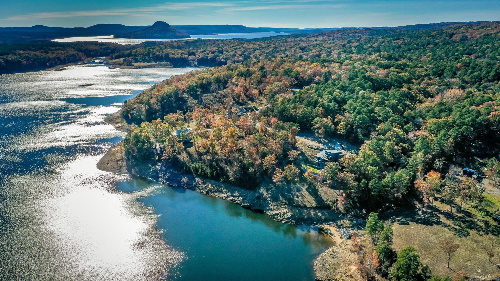 123 Sandelwood  Fairfield Bay, AR