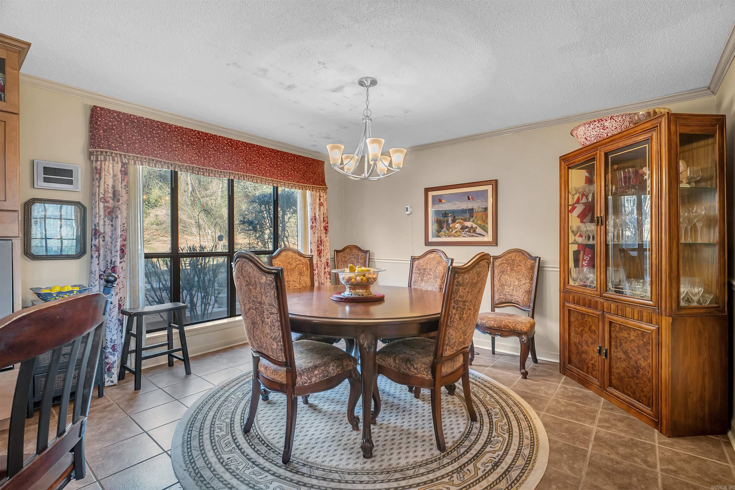 9 W Winthrop  Morrilton, AR