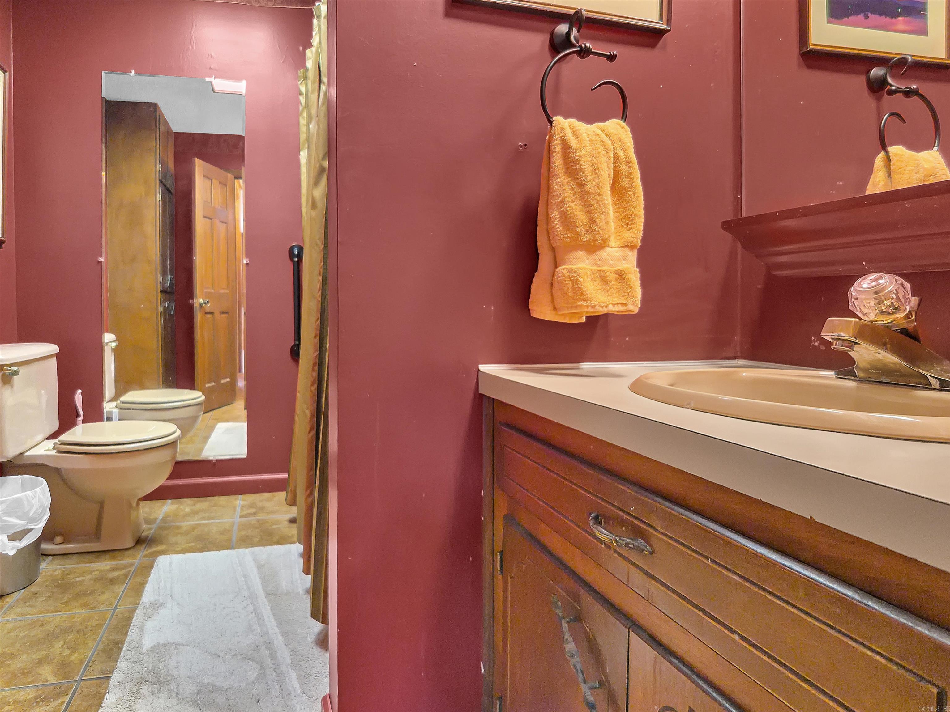 9 W Winthrop  Morrilton, AR