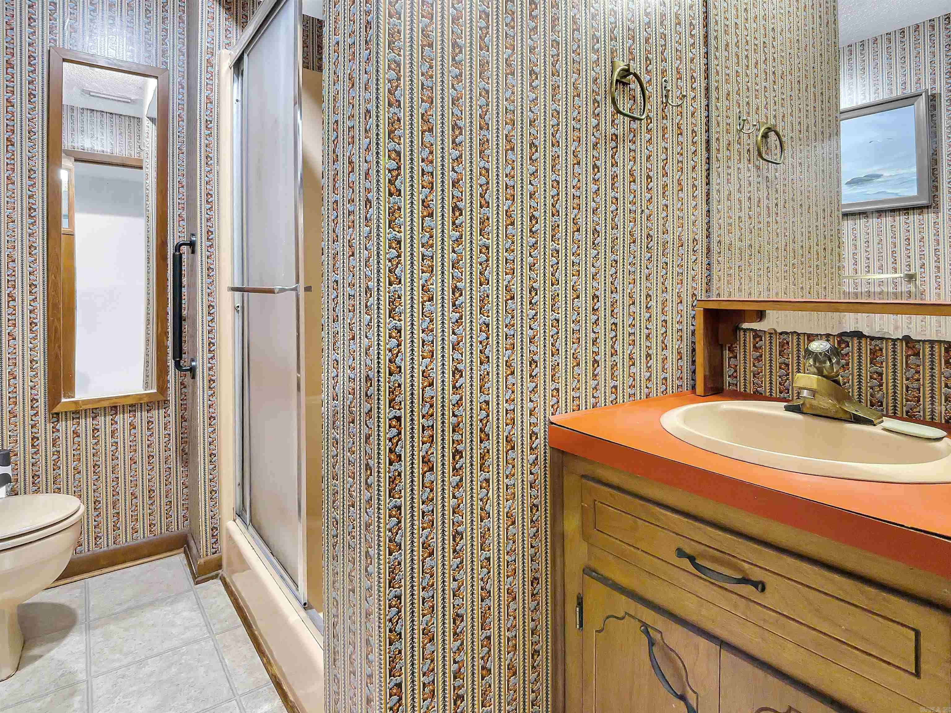 9 W Winthrop  Morrilton, AR