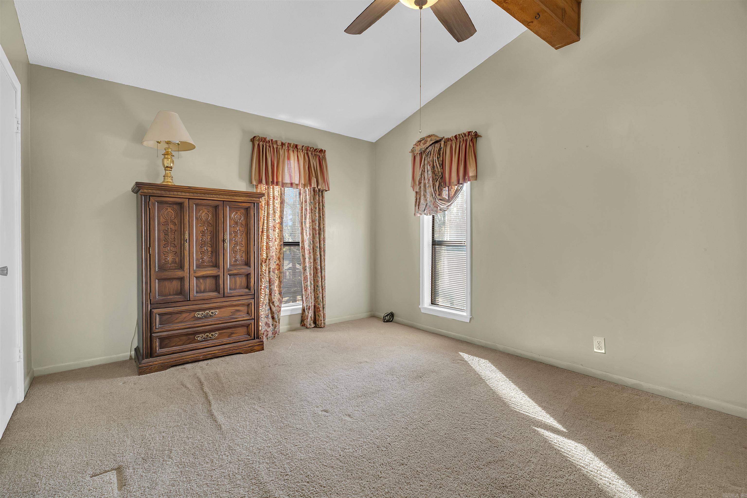 9 W Winthrop  Morrilton, AR