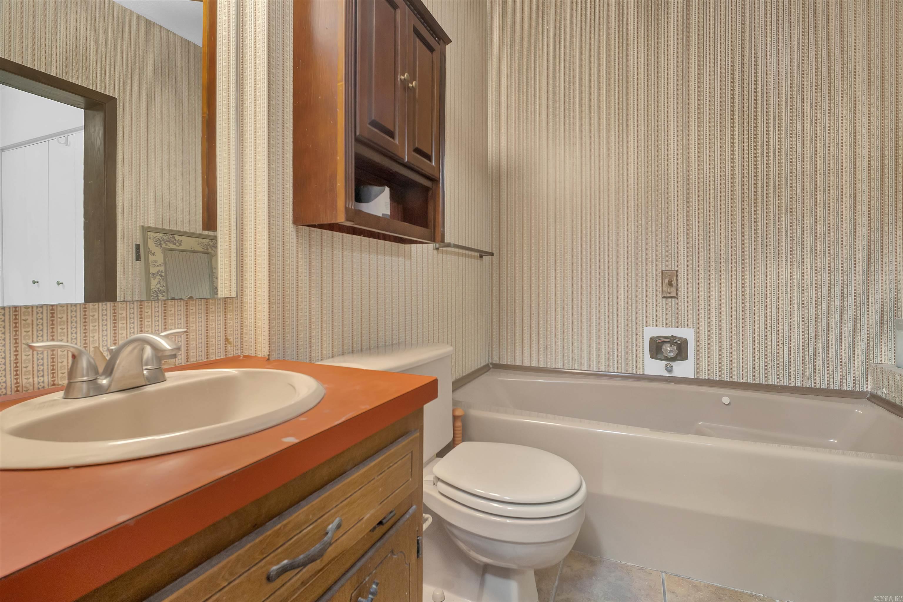 9 W Winthrop  Morrilton, AR