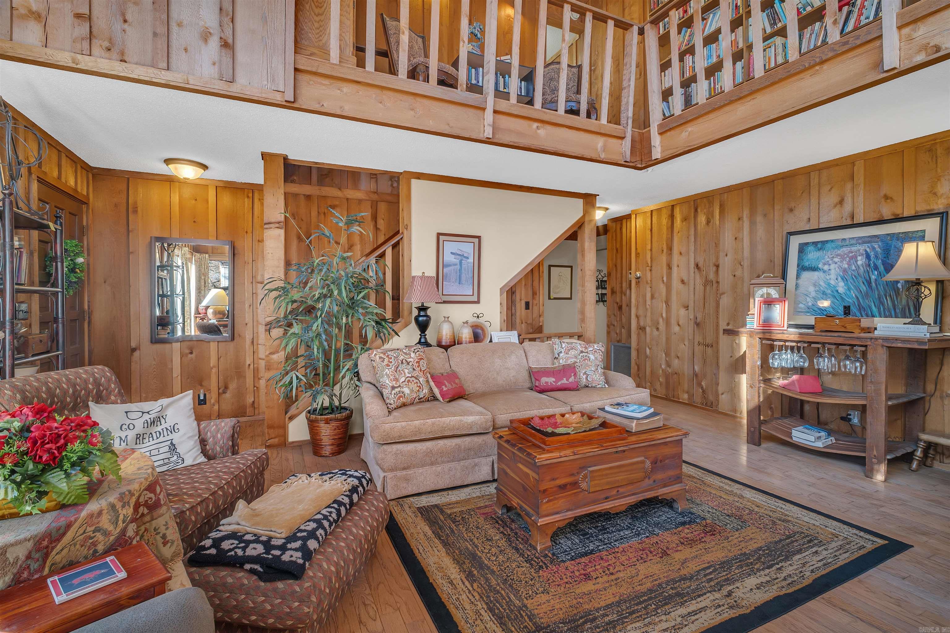 9 W Winthrop  Morrilton, AR