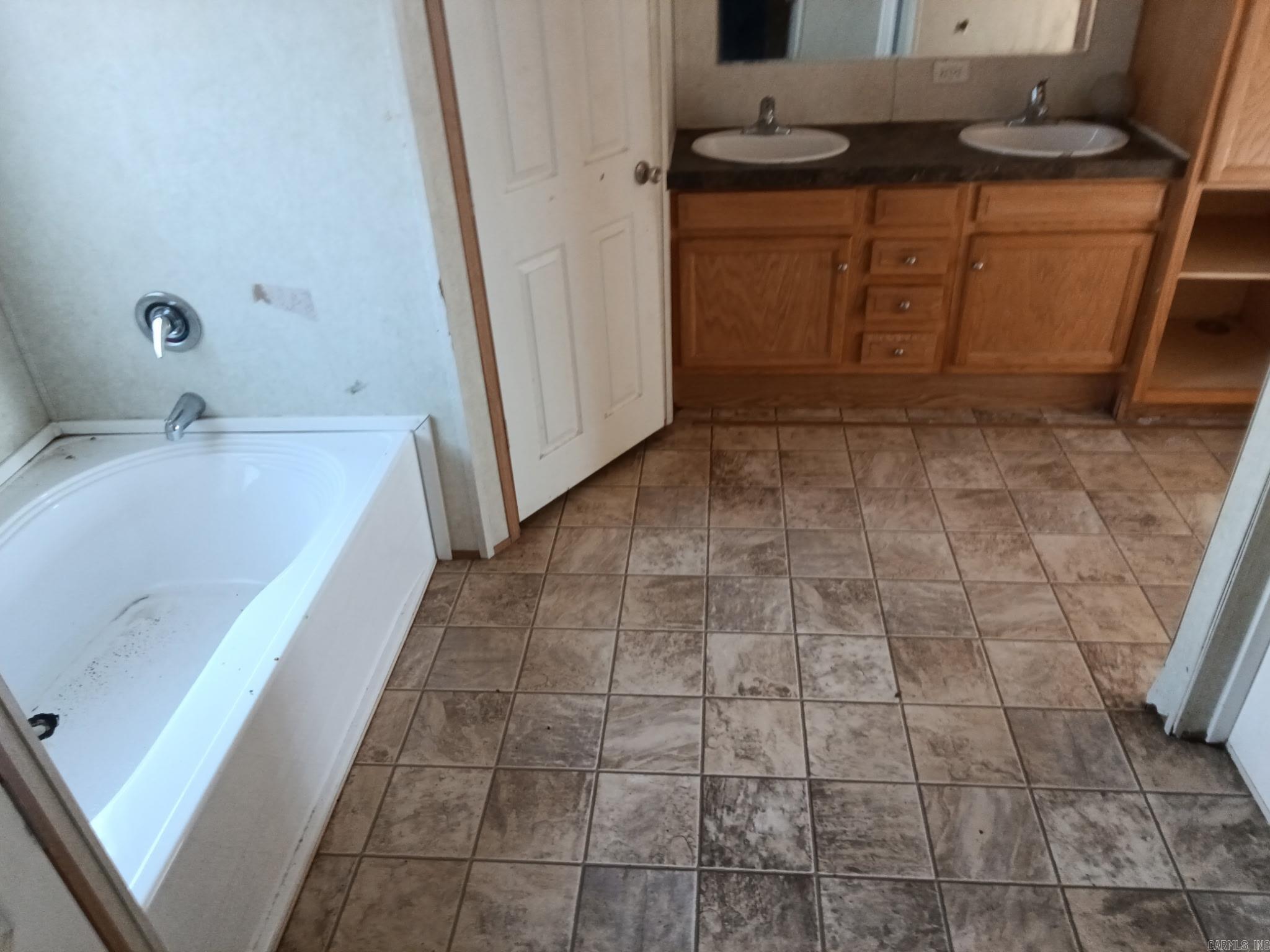 892 Blacksnake  Hot Springs National Park, AR