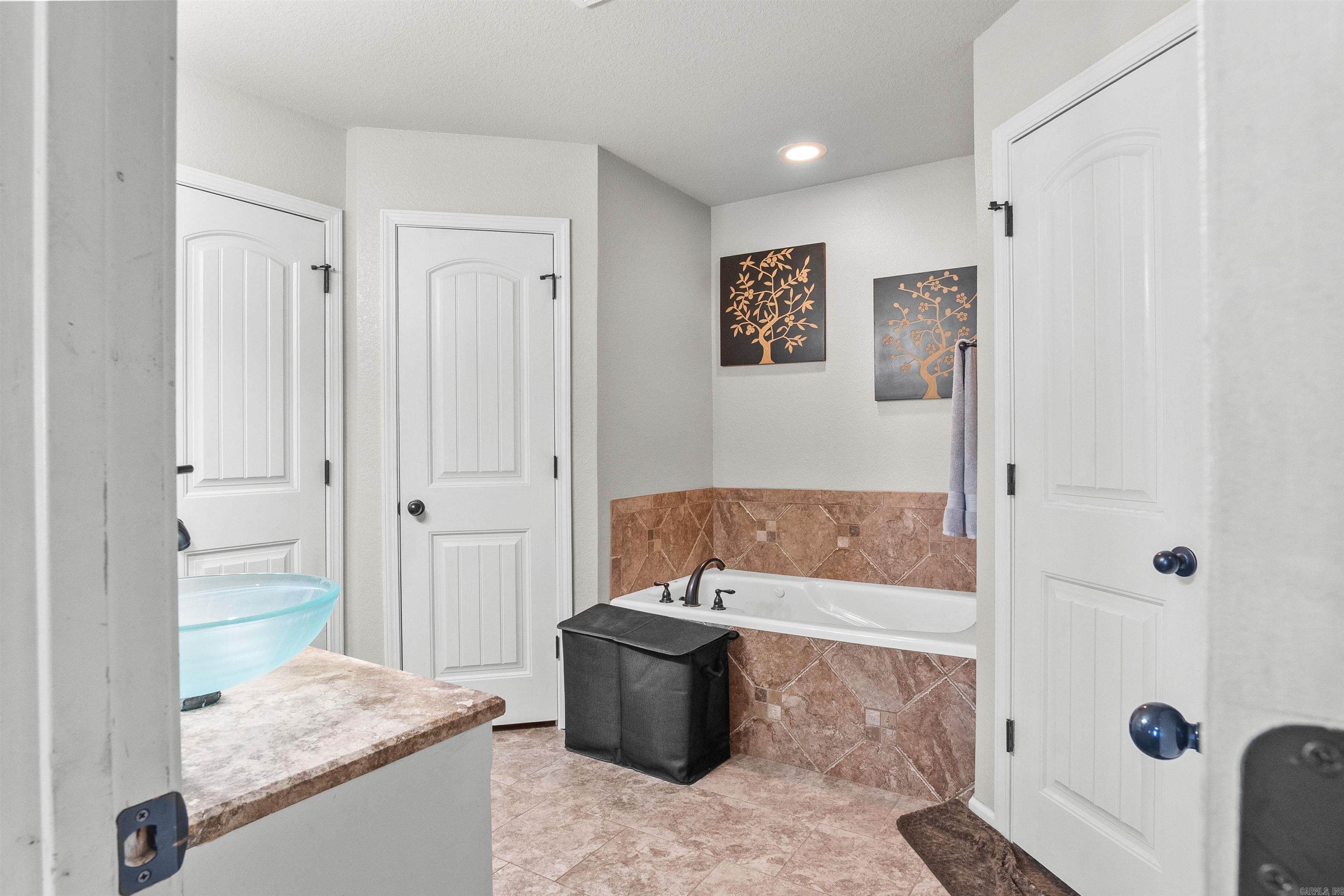 37 Lilly Ann  Ward, AR