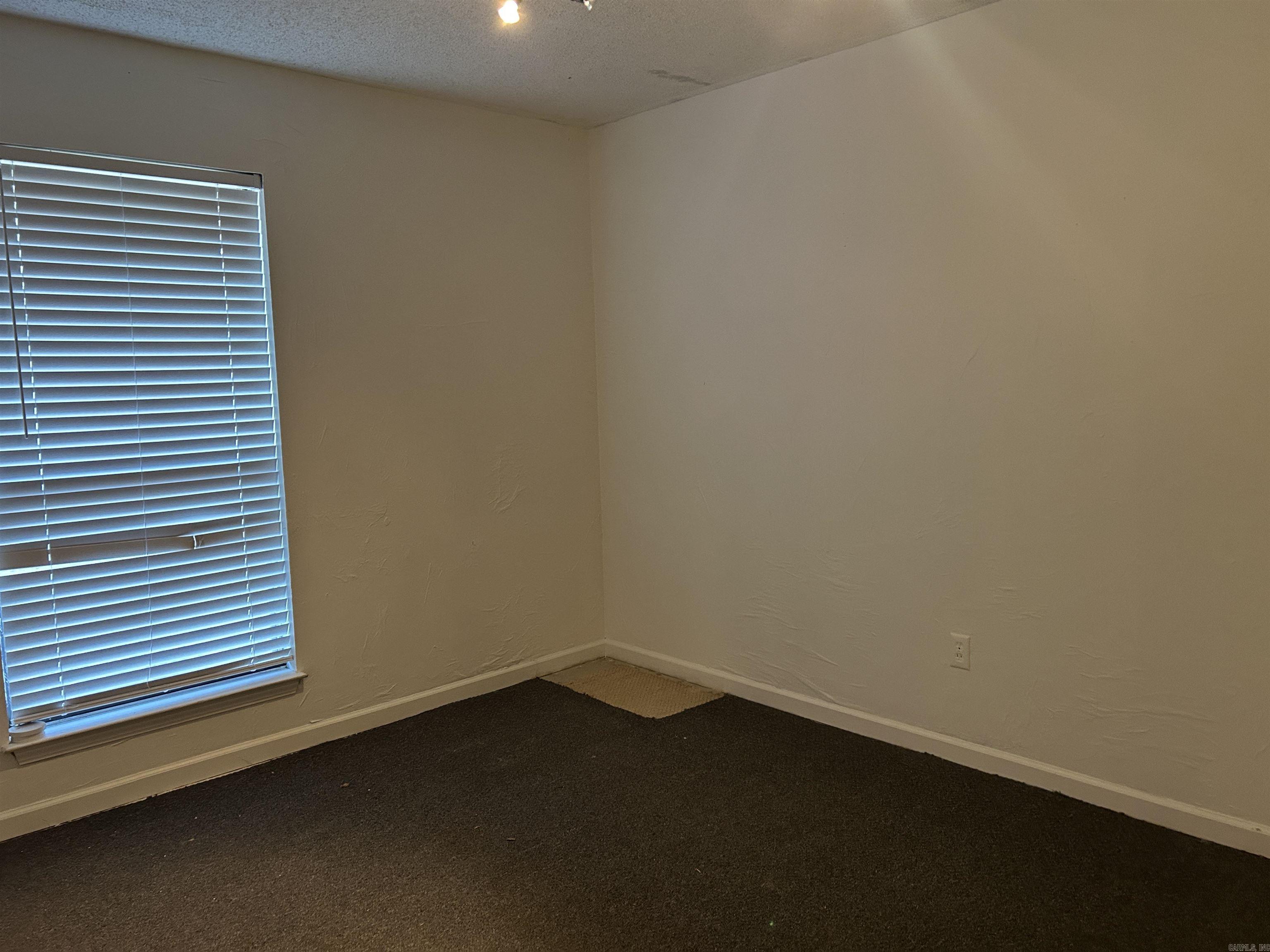 41 Tucker Creek  Conway, AR