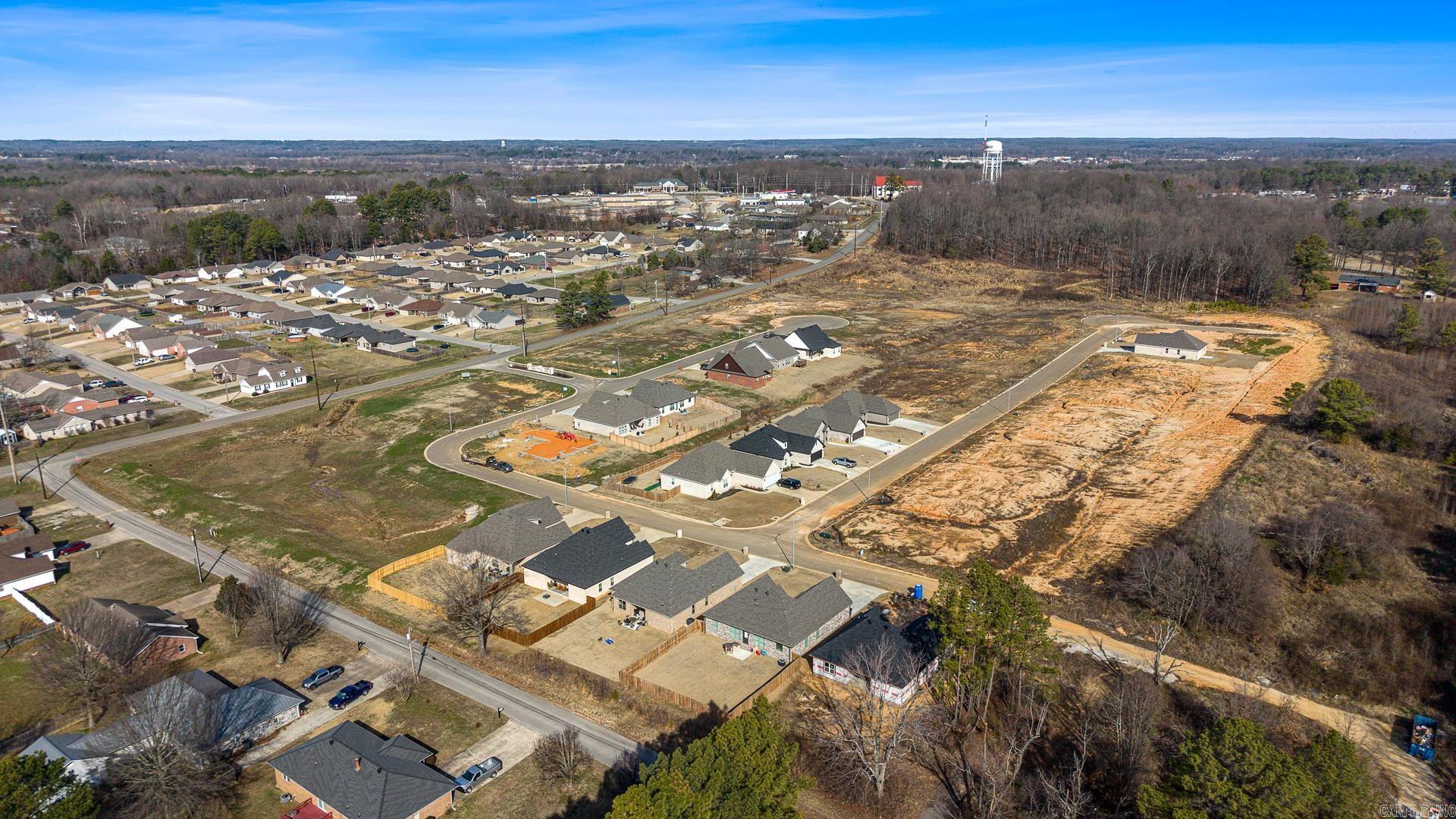 28 LOTS SIERRA HILLS SUBDVISION MULTIPLE LOTS PH 1 SIERRA HILLS SUB Paragould, AR