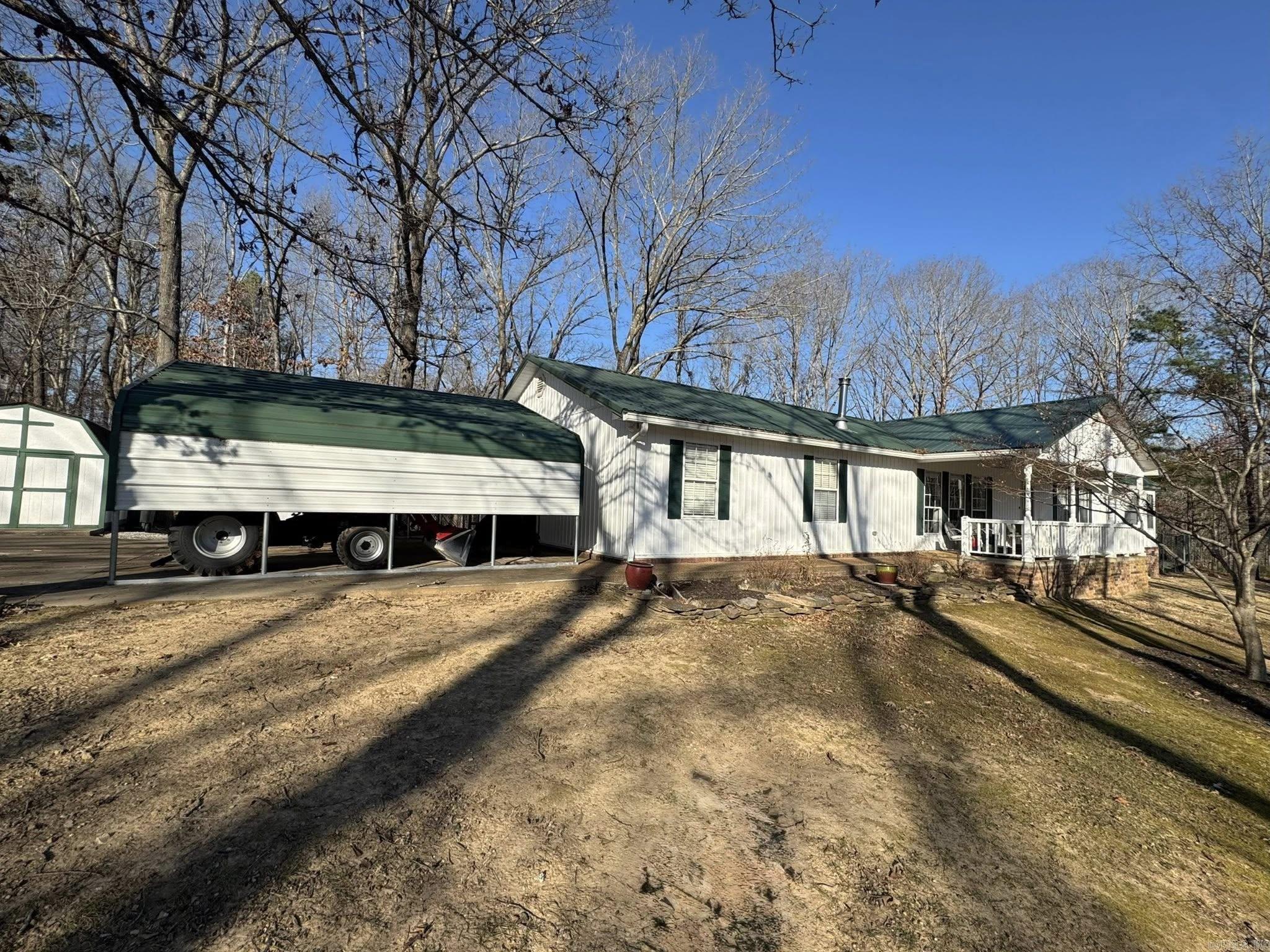 625 N Ridgeview  Mountain View, AR