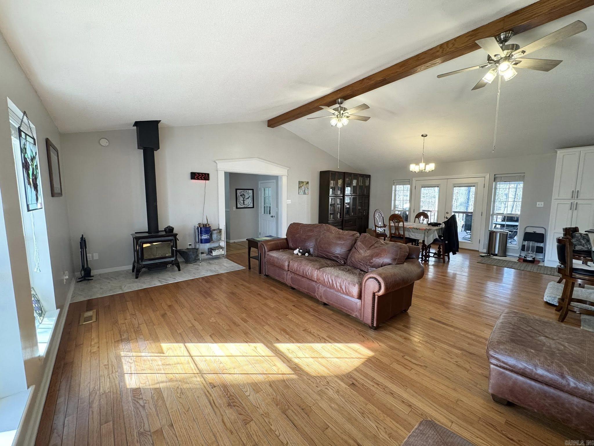 625 N Ridgeview  Mountain View, AR