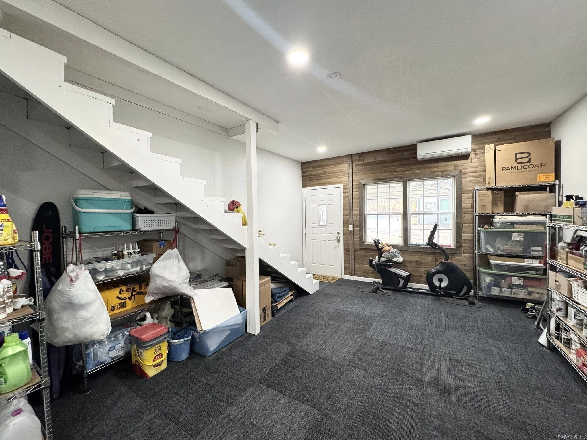 625 N Ridgeview  Mountain View, AR