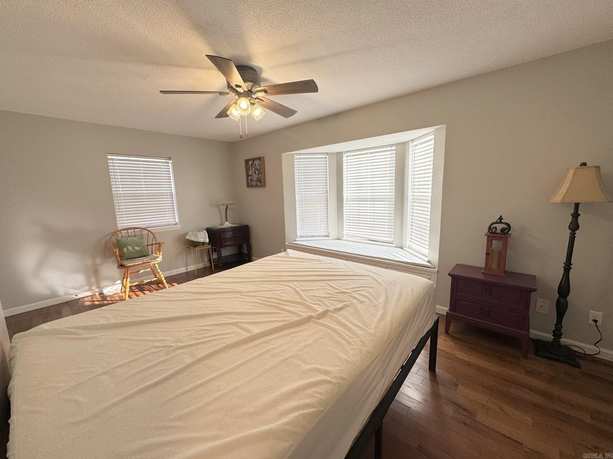 625 N Ridgeview  Mountain View, AR