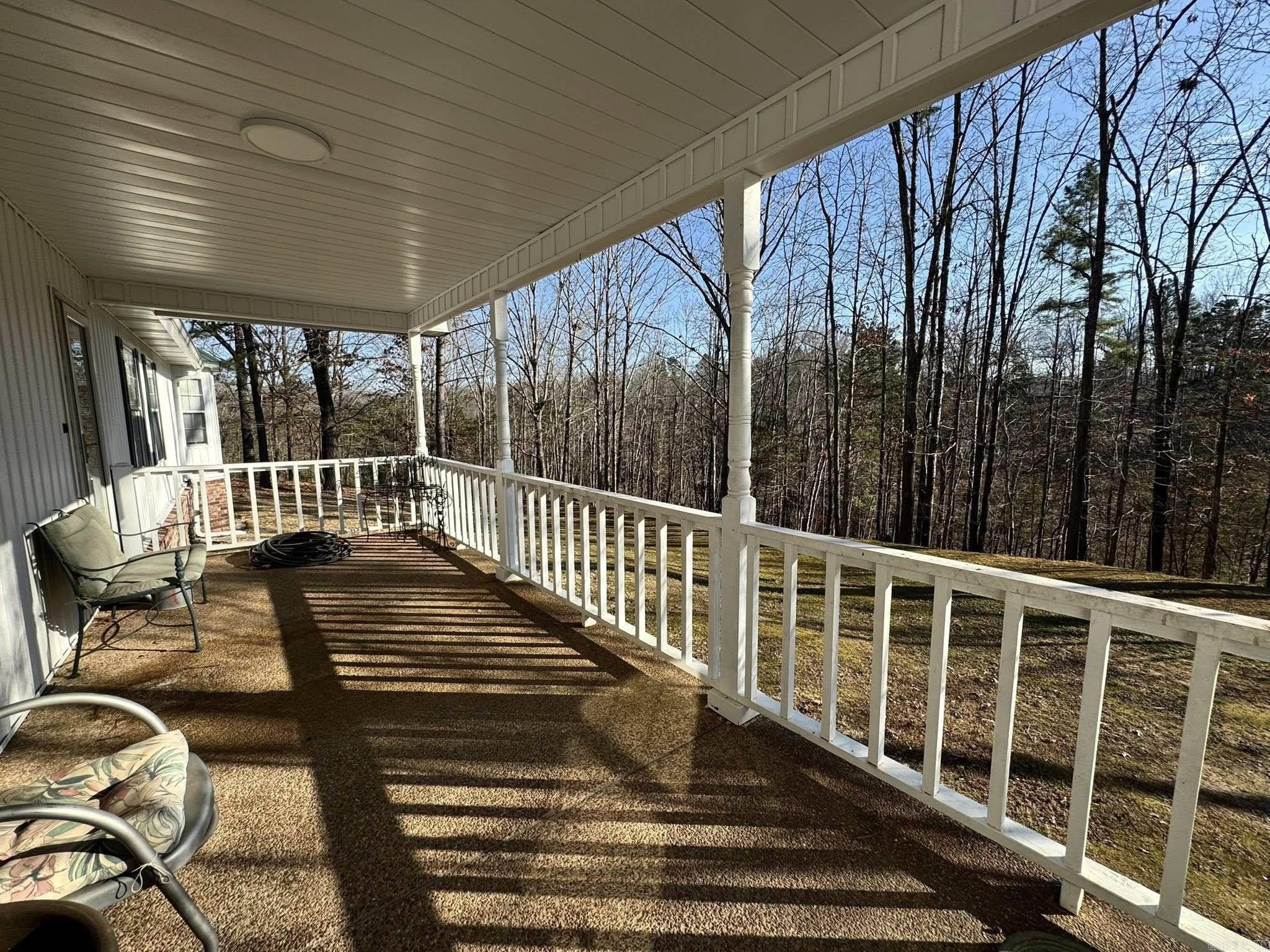 625 N Ridgeview  Mountain View, AR