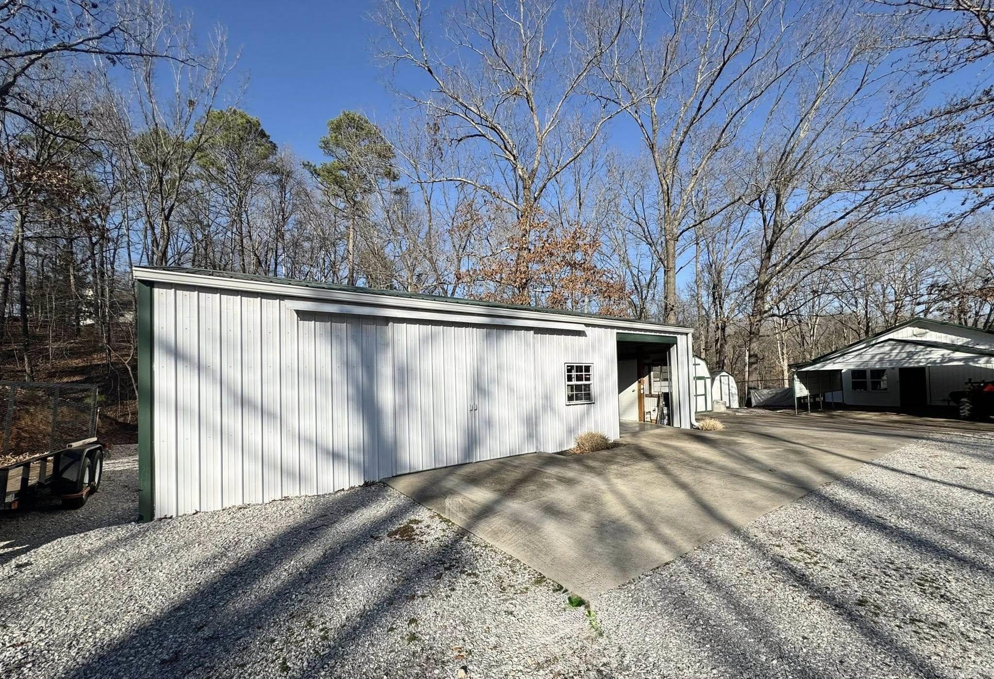 625 N Ridgeview  Mountain View, AR