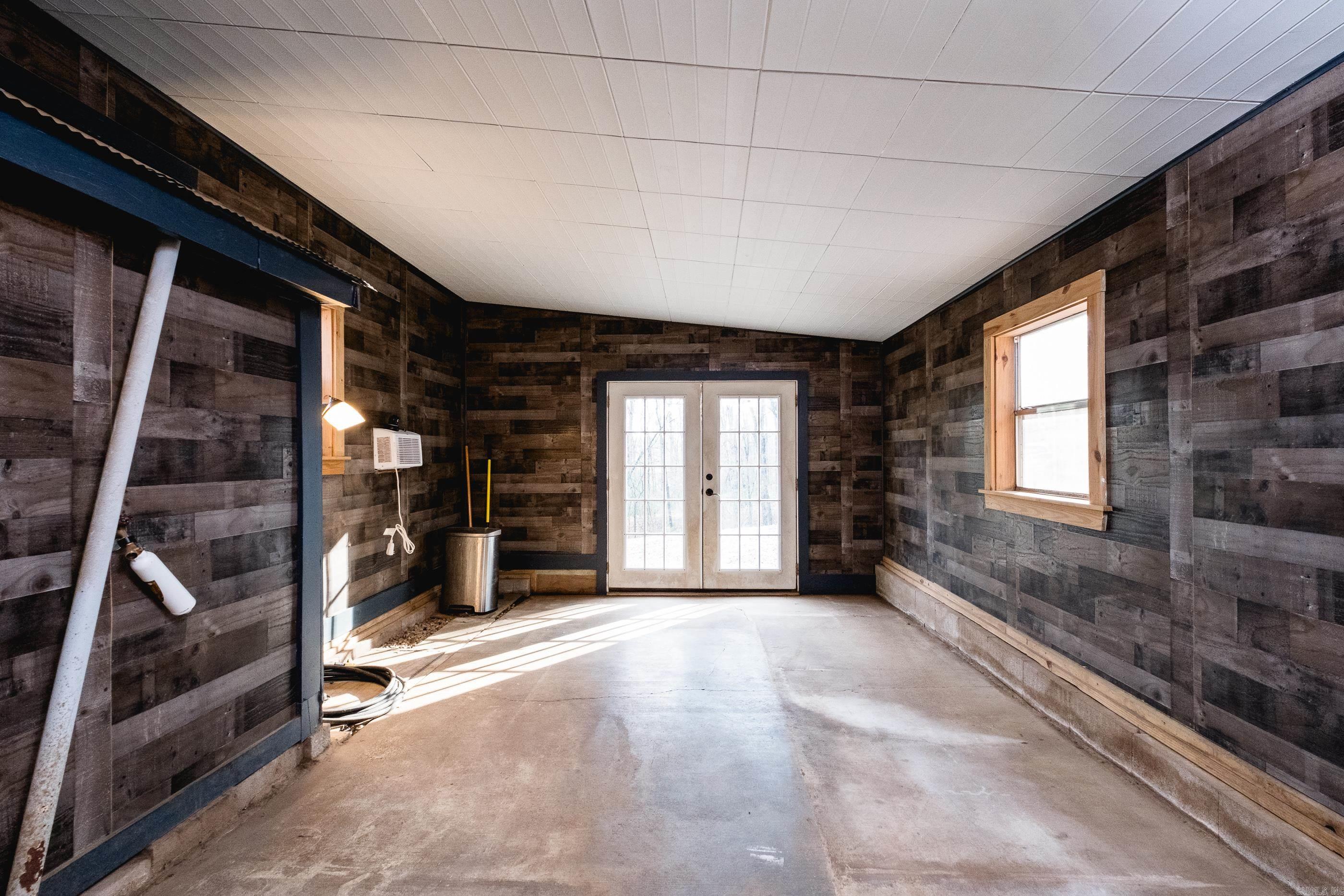 4410 Garrison  Little Rock, AR