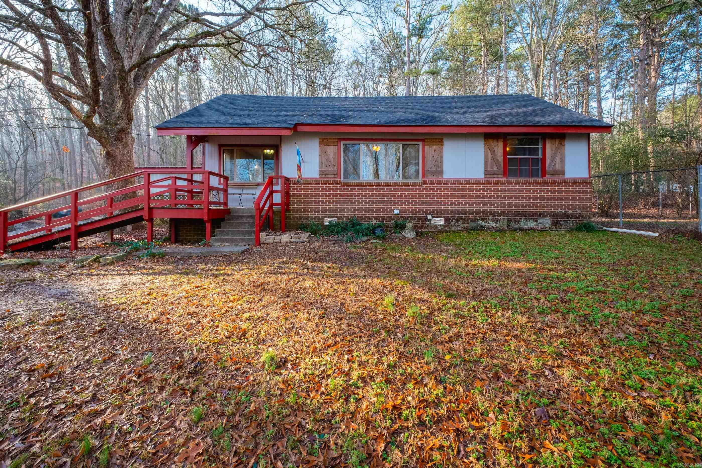 4410 Garrison  Little Rock, AR
