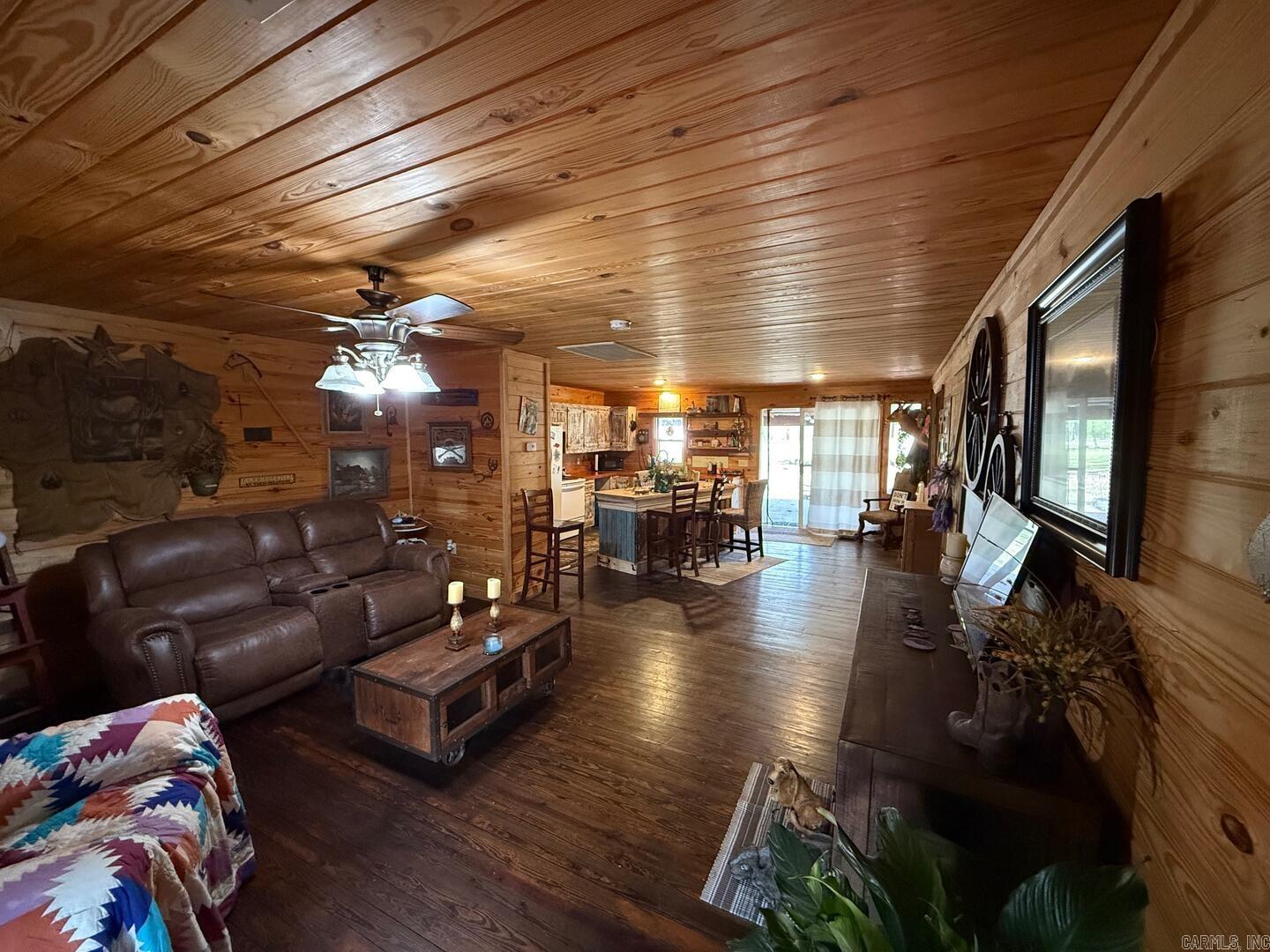 501 S Woodlawn Avenue Hazen, AR 72064