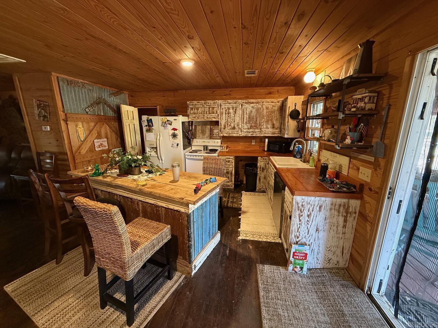 501 S Woodlawn Avenue Hazen, AR 72064