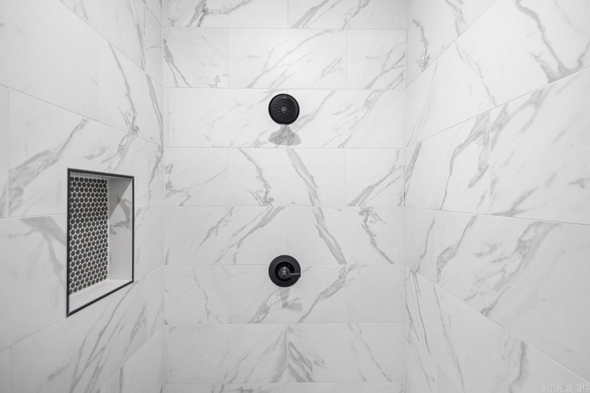 1624 Hidden Creek Drive  Sherwood, AR