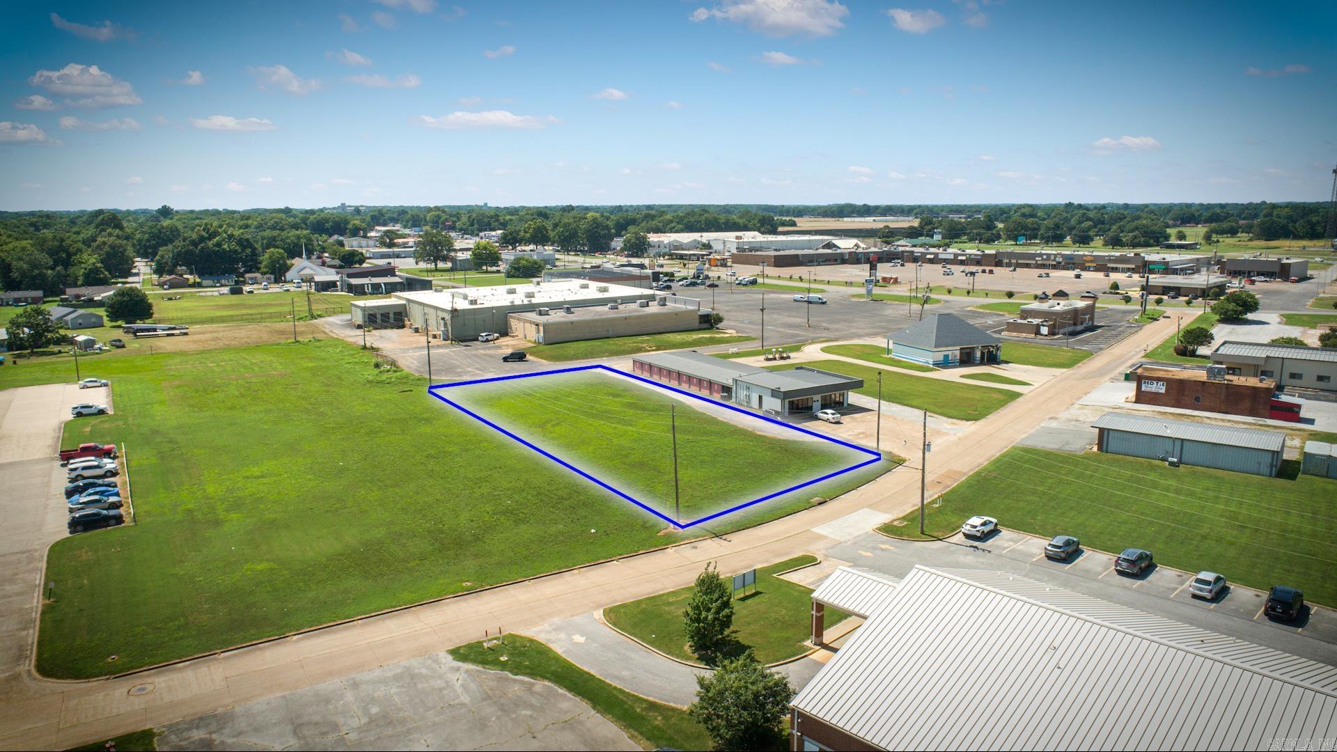 1 Lindley Lane  Newport, AR