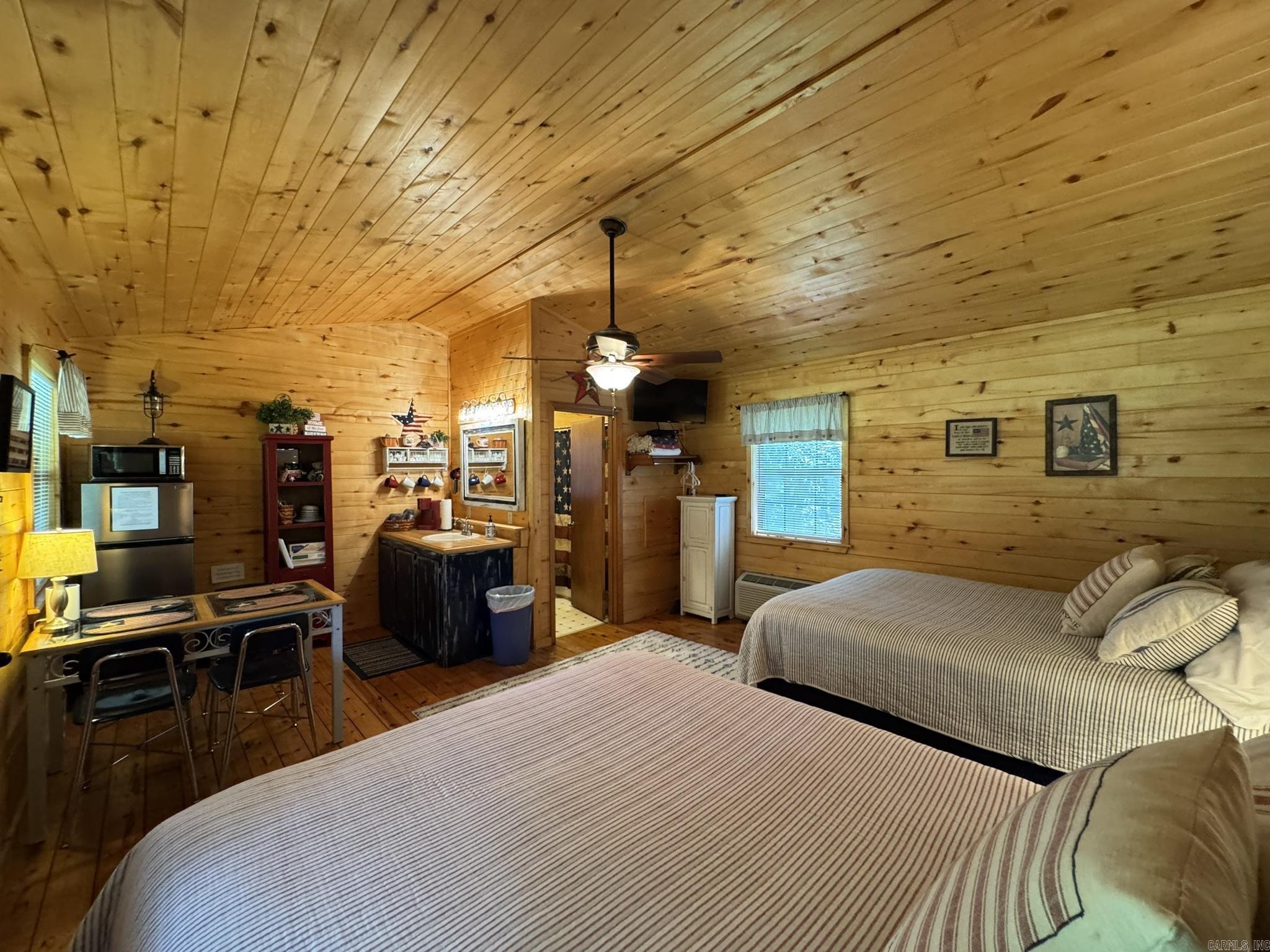 821 W Hwy 14  Harriet, AR