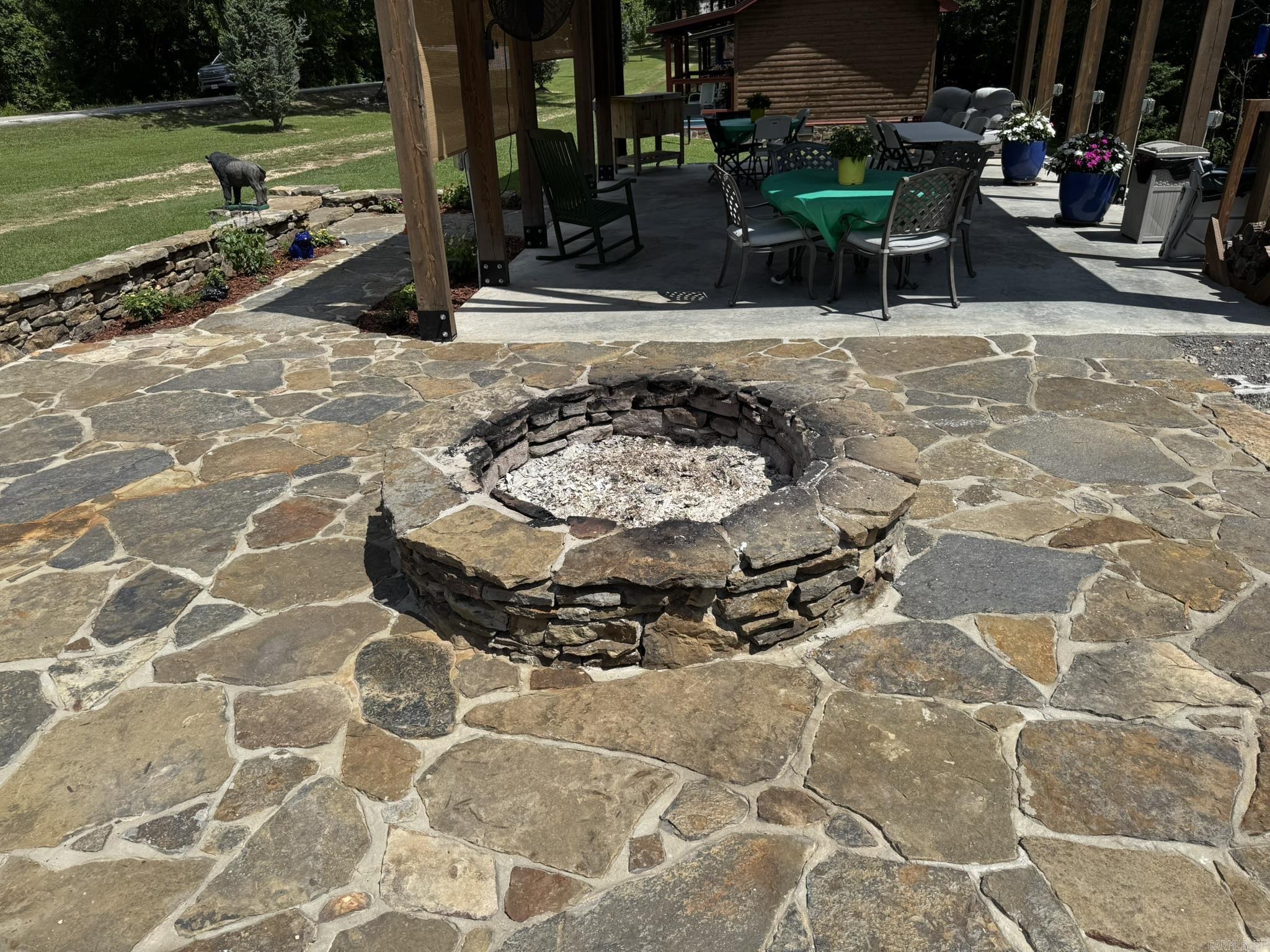 821 W Hwy 14  Harriet, AR