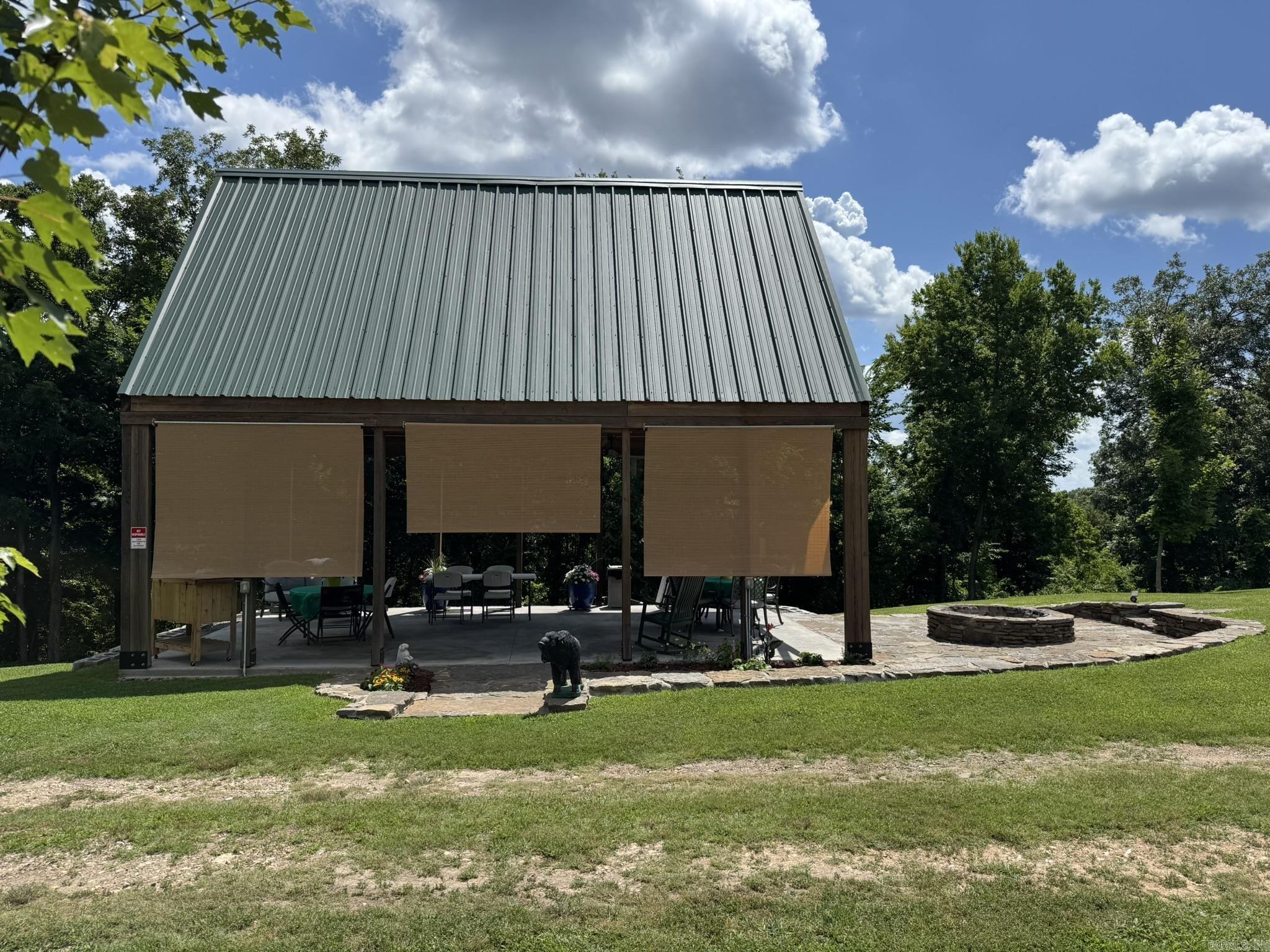 821 W Hwy 14  Harriet, AR