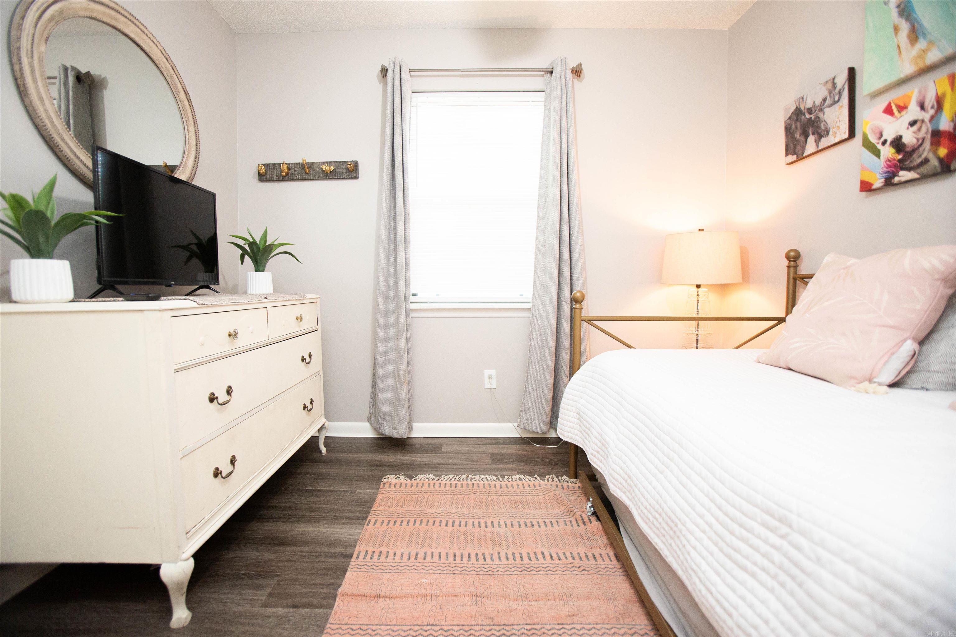 7208 Illinois  Little Rock, AR