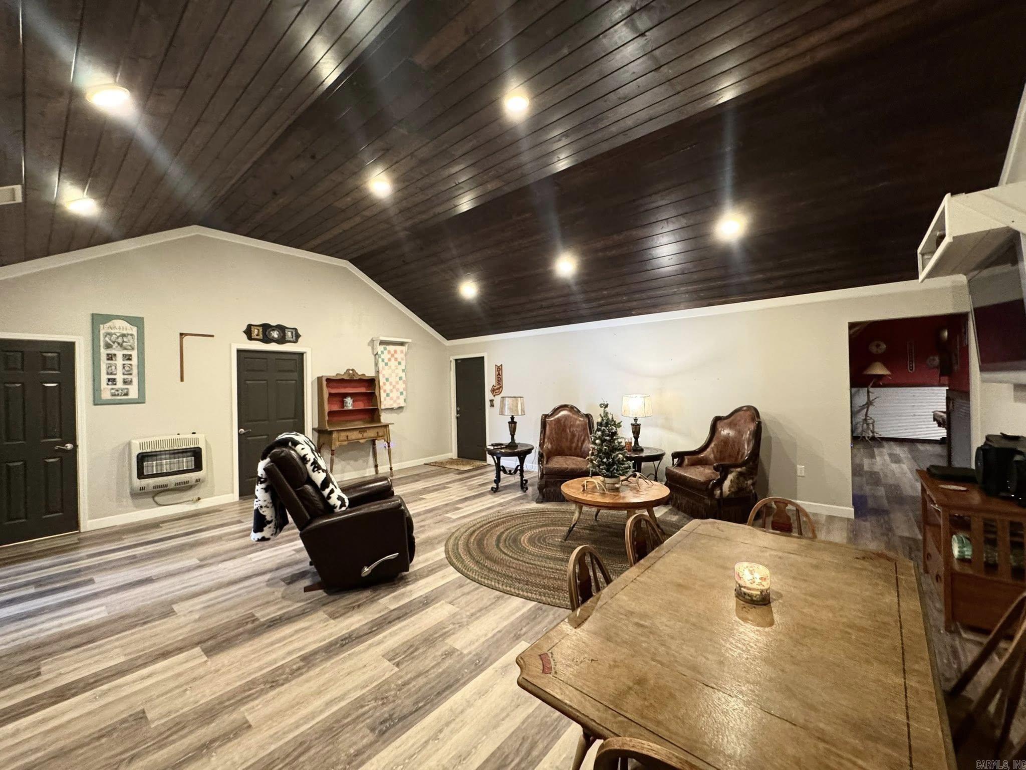 7099 S Hwy 9  Mountain View, AR