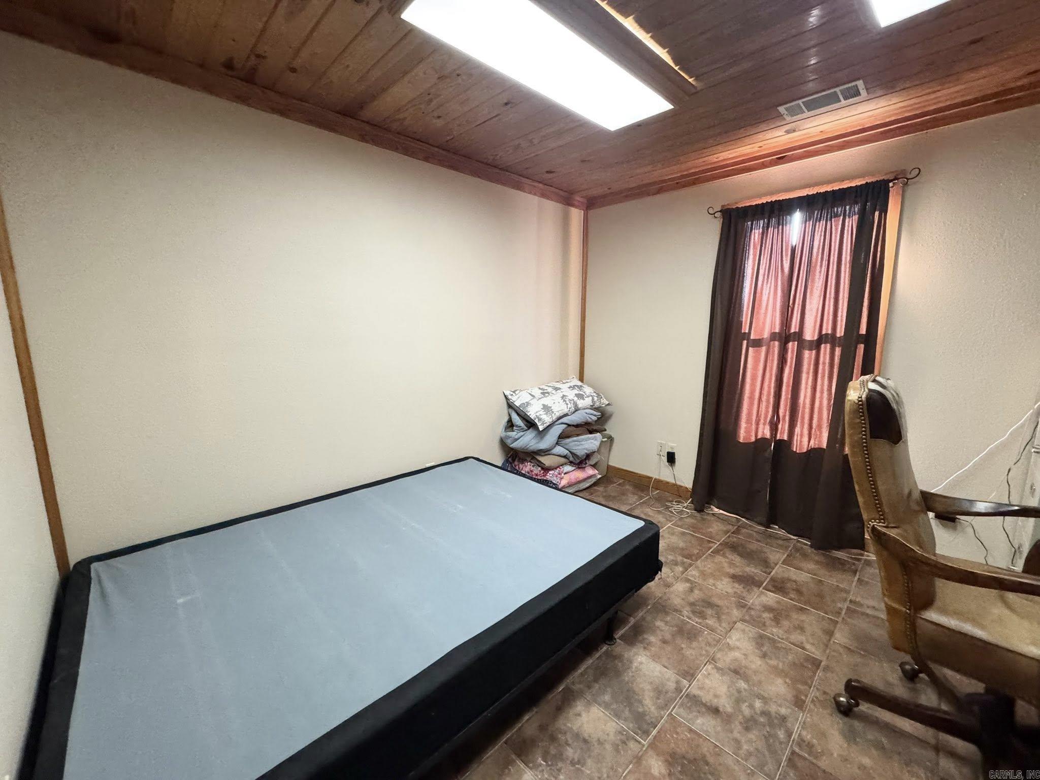 7099 S Hwy 9  Mountain View, AR