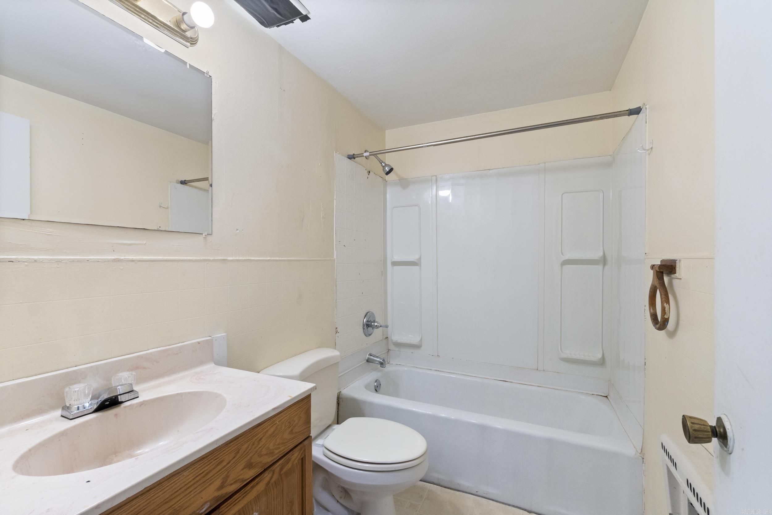 1800 W Short 17th  North Little Rock, AR