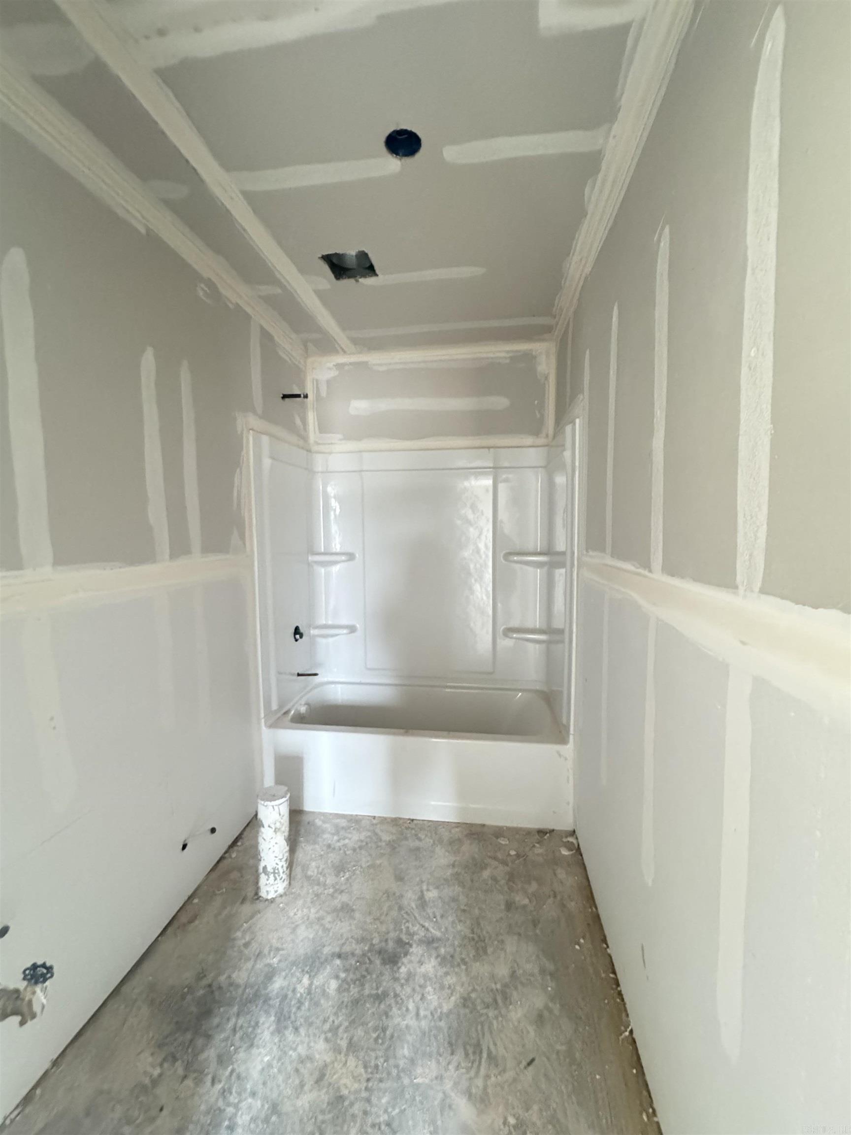 15040 Thompson Branch Trail Hensley, AR 72065