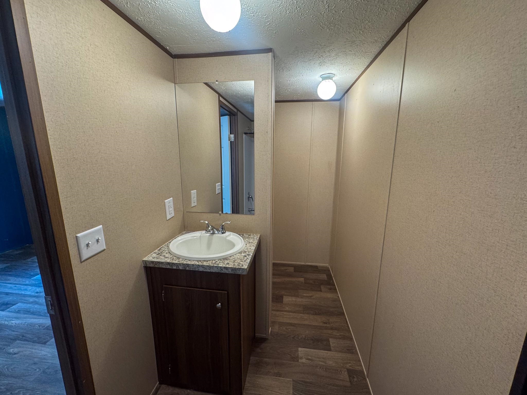 60 Tablerock  Evening Shade, AR