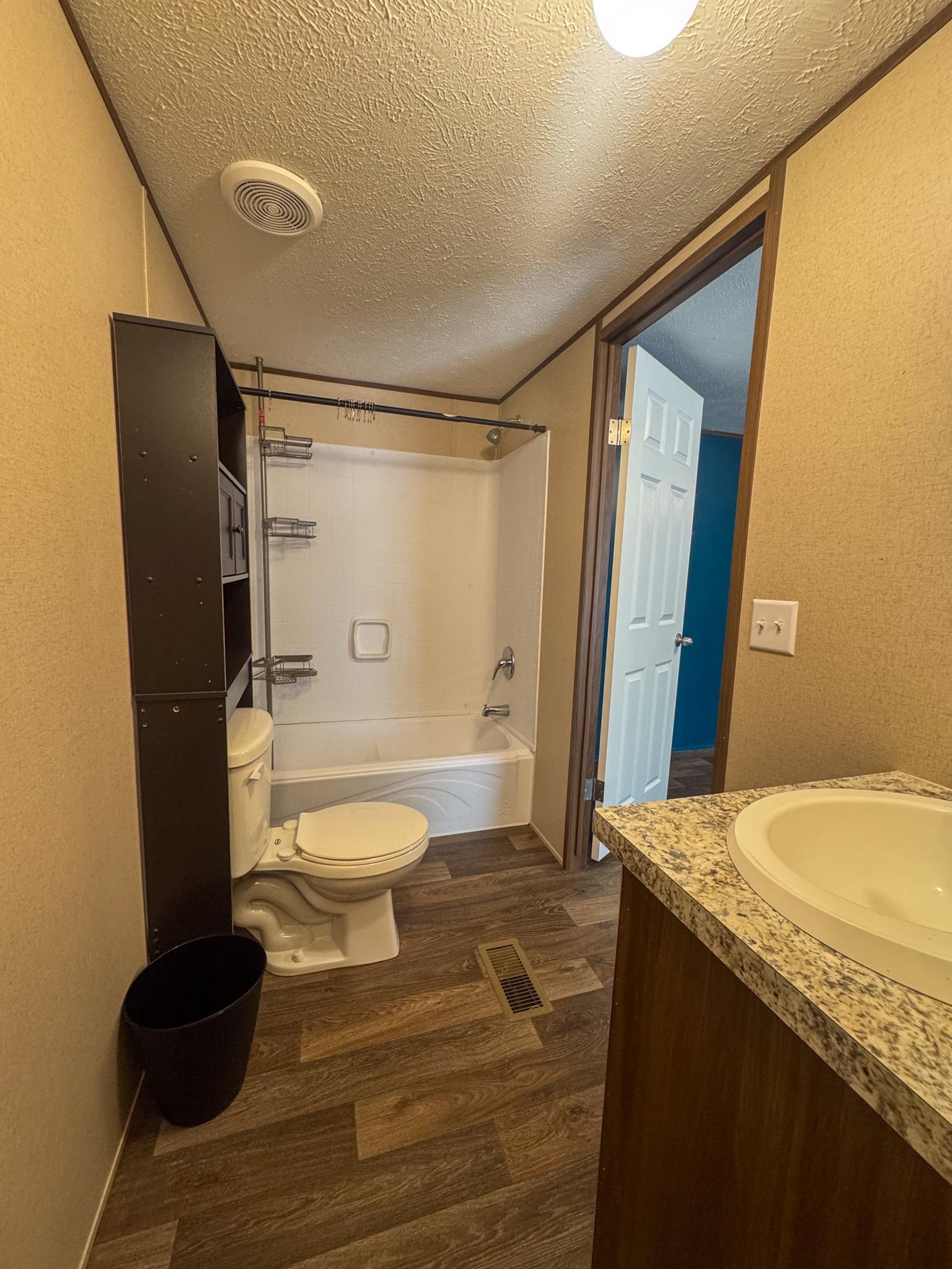 60 Tablerock  Evening Shade, AR