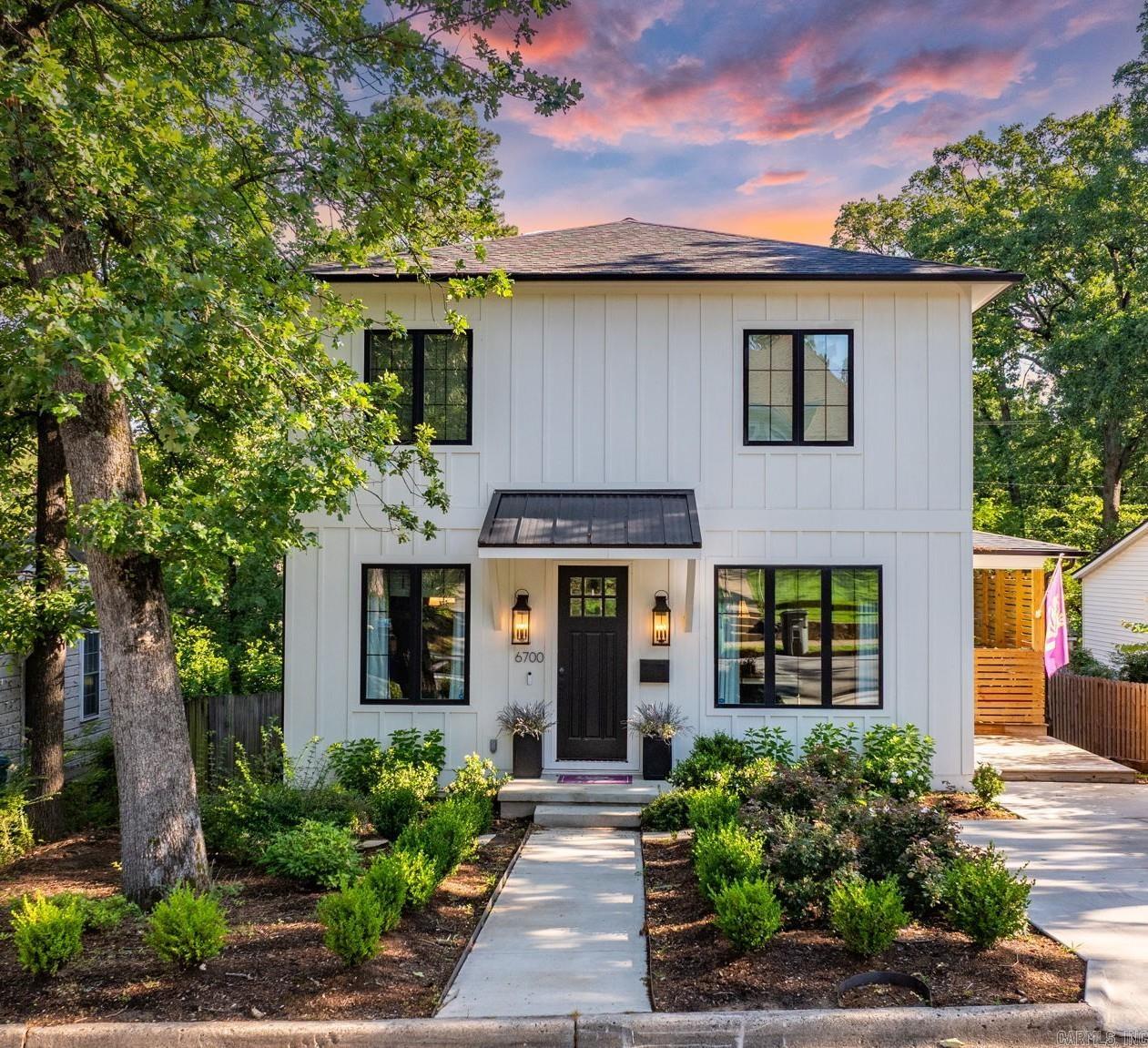 6700 Hawthorne  Little Rock, AR