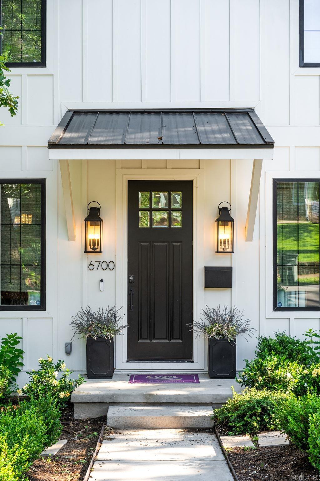 6700 Hawthorne  Little Rock, AR