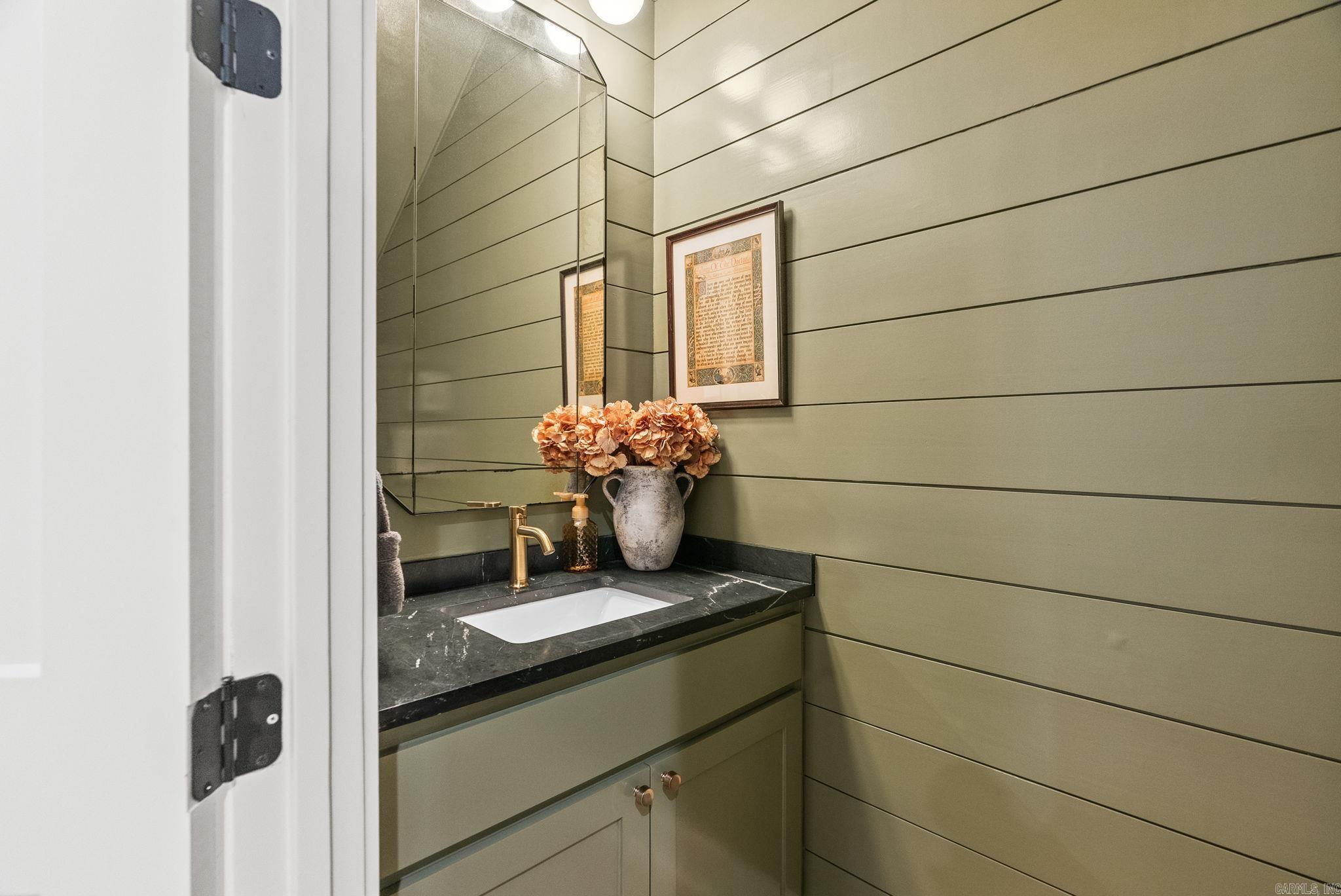 6700 Hawthorne  Little Rock, AR