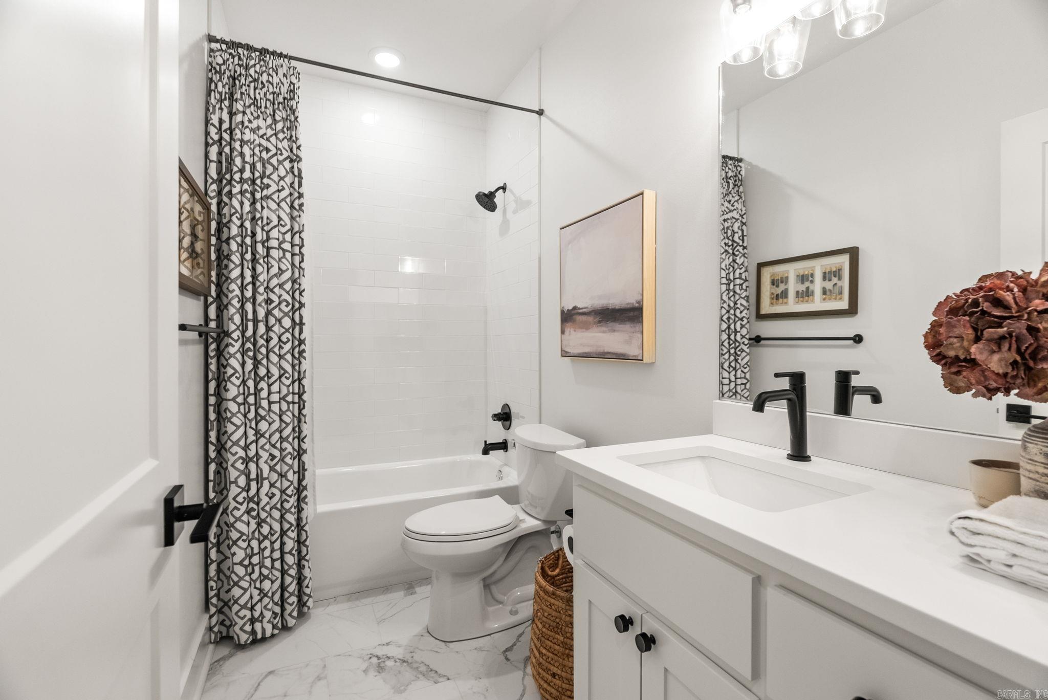 6700 Hawthorne  Little Rock, AR