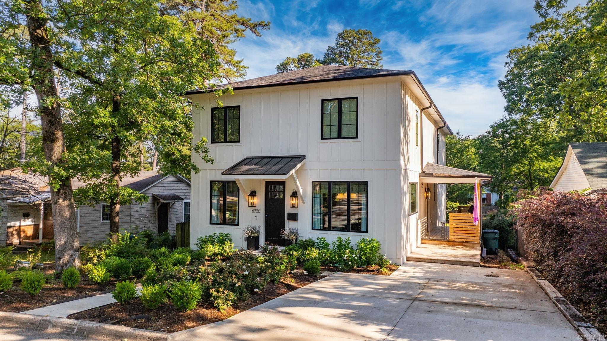 6700 Hawthorne  Little Rock, AR