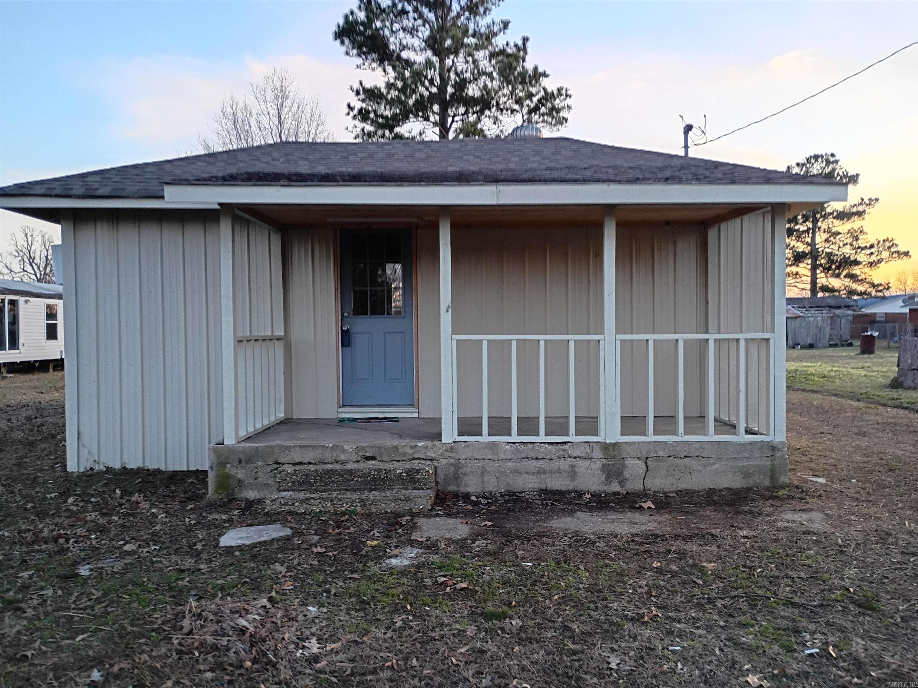 508 E 5th  Rector, AR