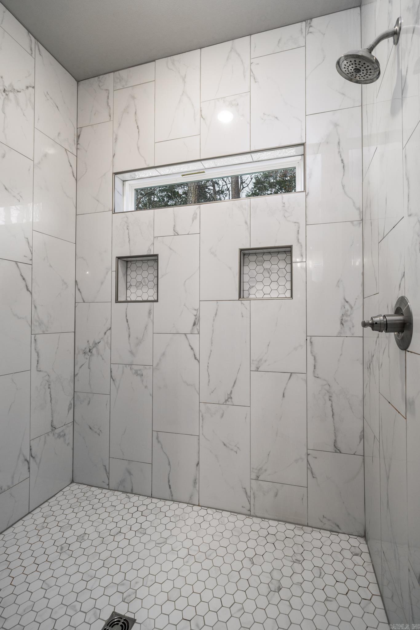 27 Sacedon Way  Hot Springs Village, AR