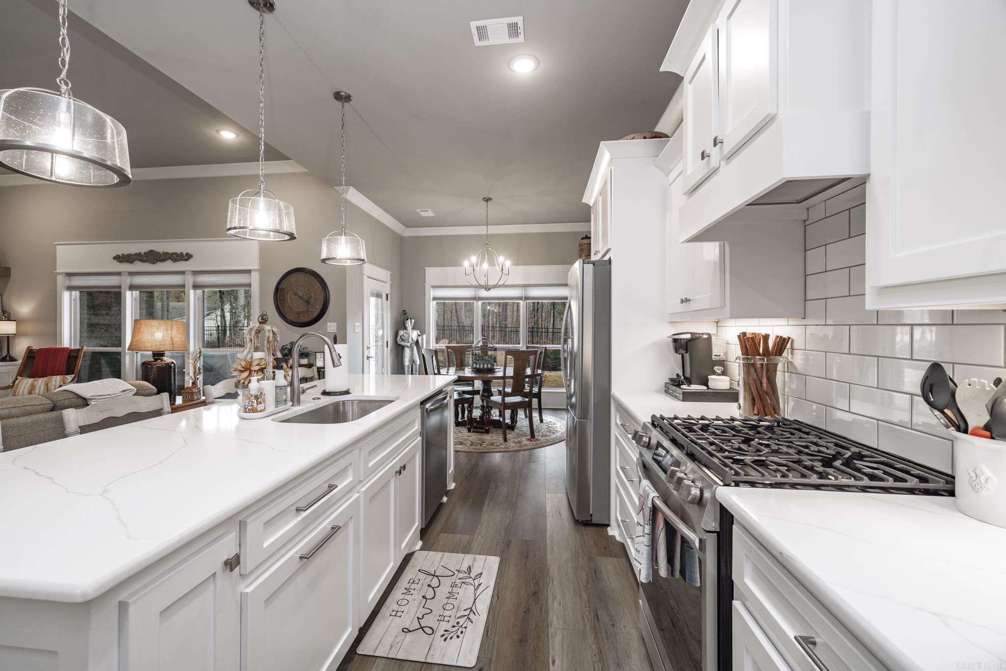 27 Sacedon Way  Hot Springs Village, AR