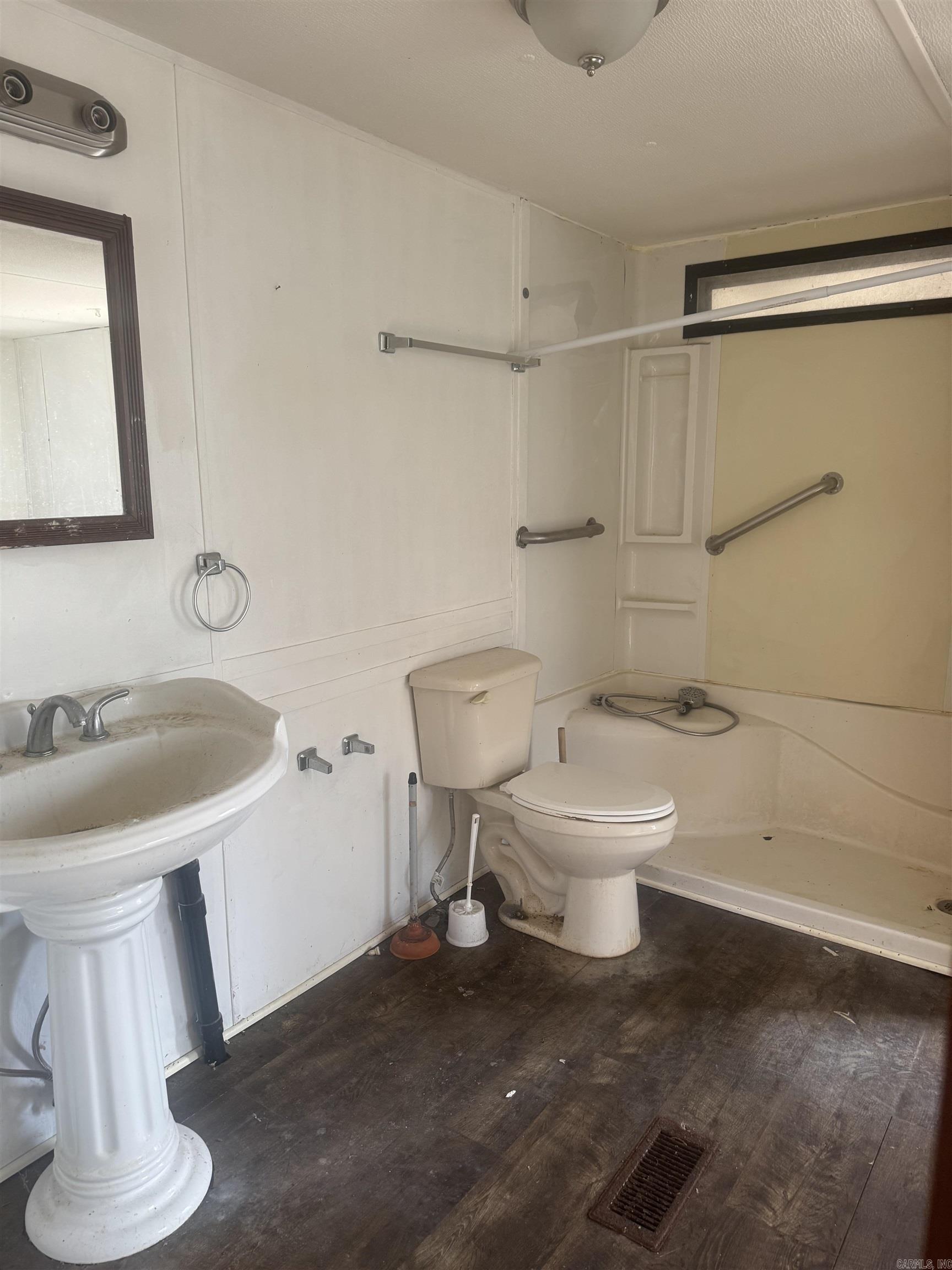 425 Meade  Batesville, AR