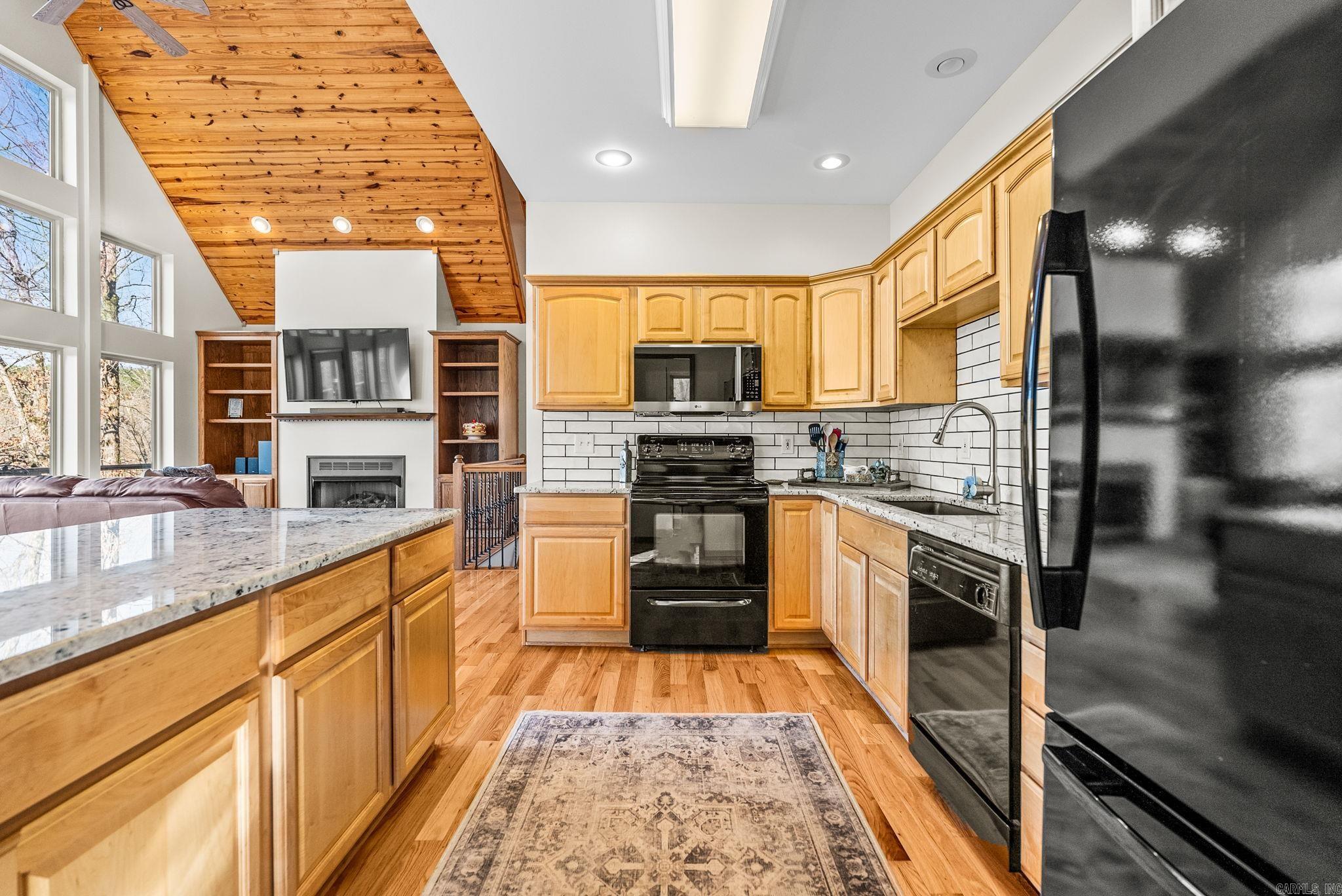 5 Bay Shore  Greers Ferry, AR