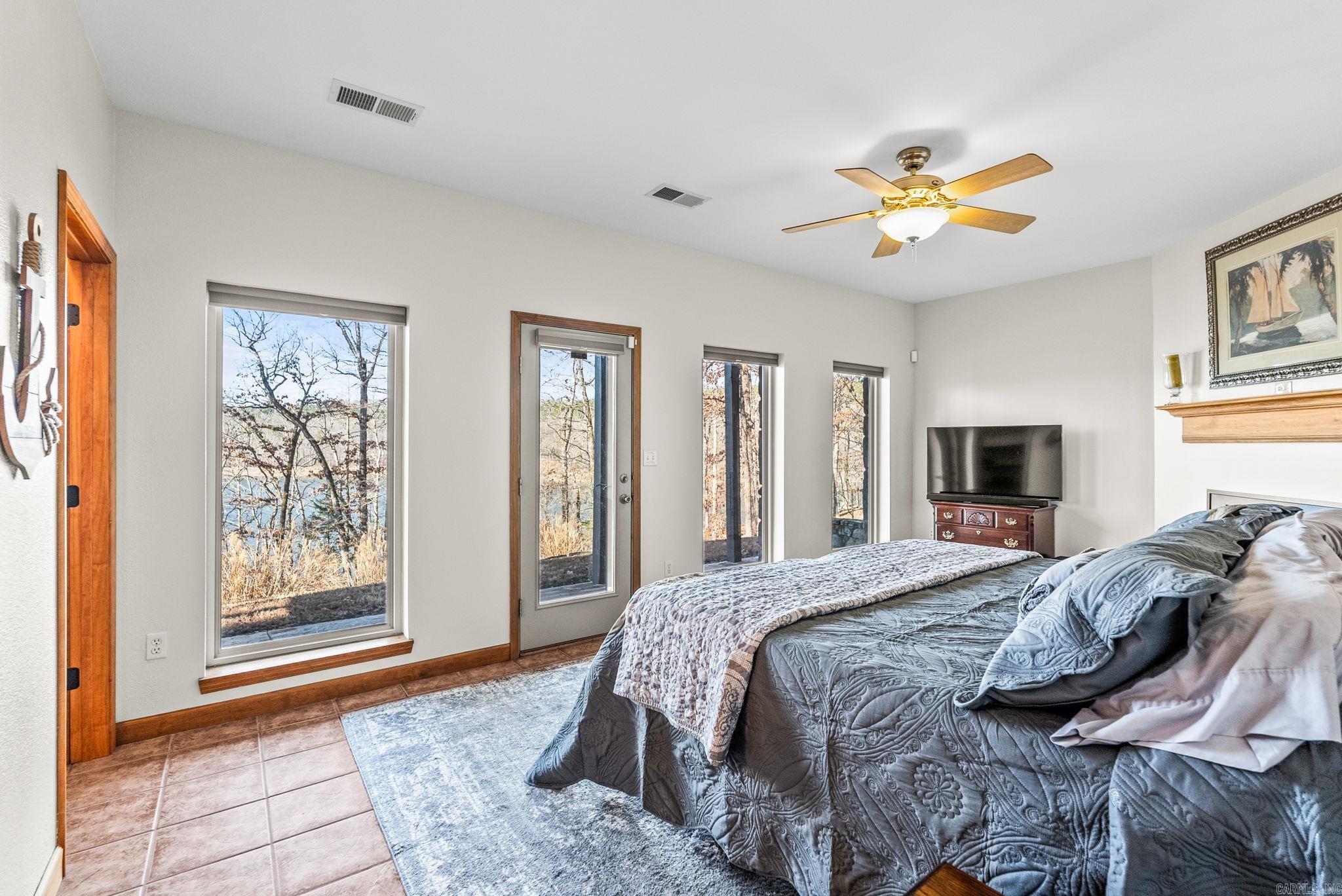 5 Bay Shore  Greers Ferry, AR