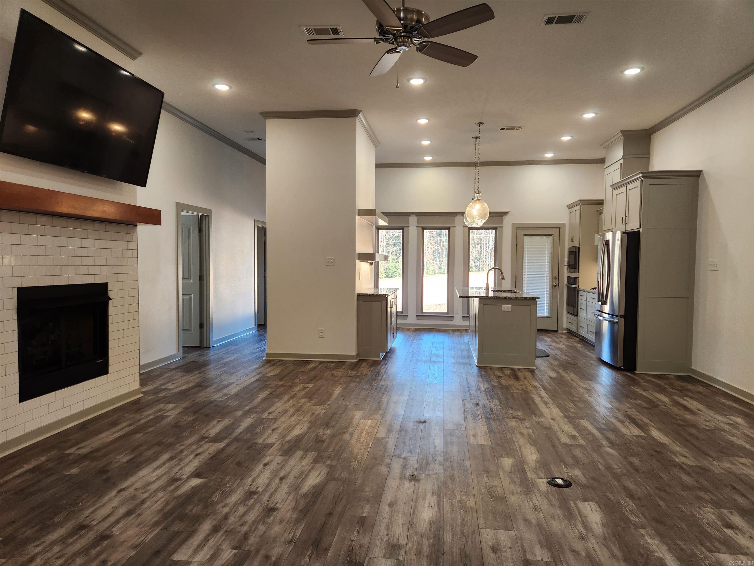 92 HUDSON  Sheridan, AR