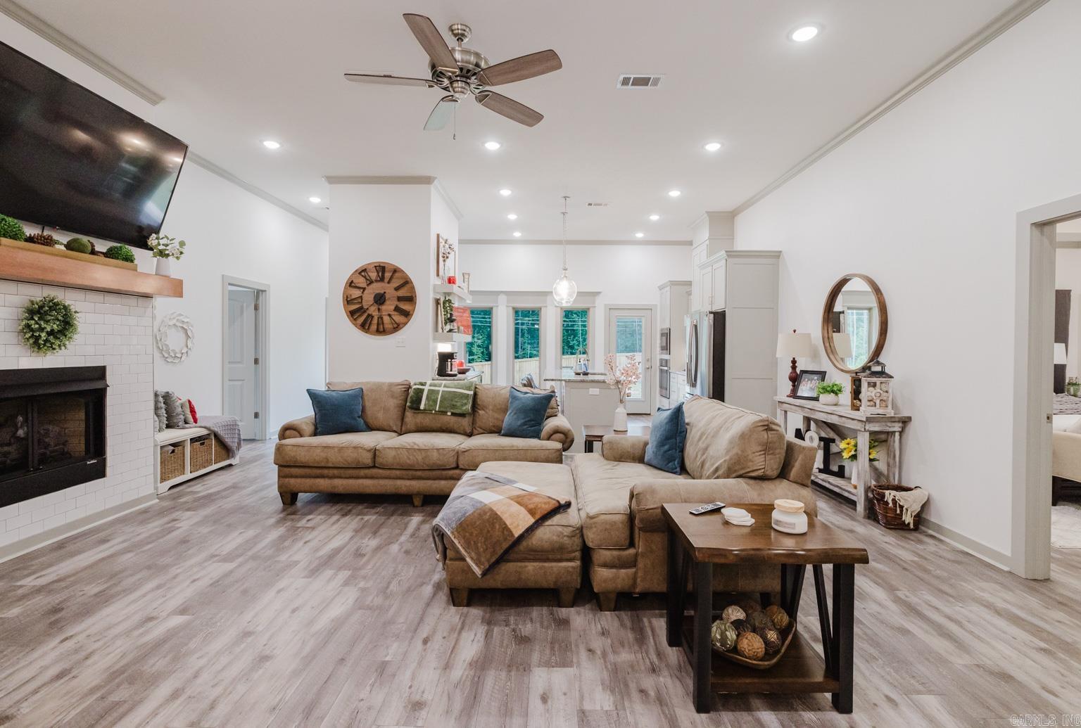 92 HUDSON  Sheridan, AR